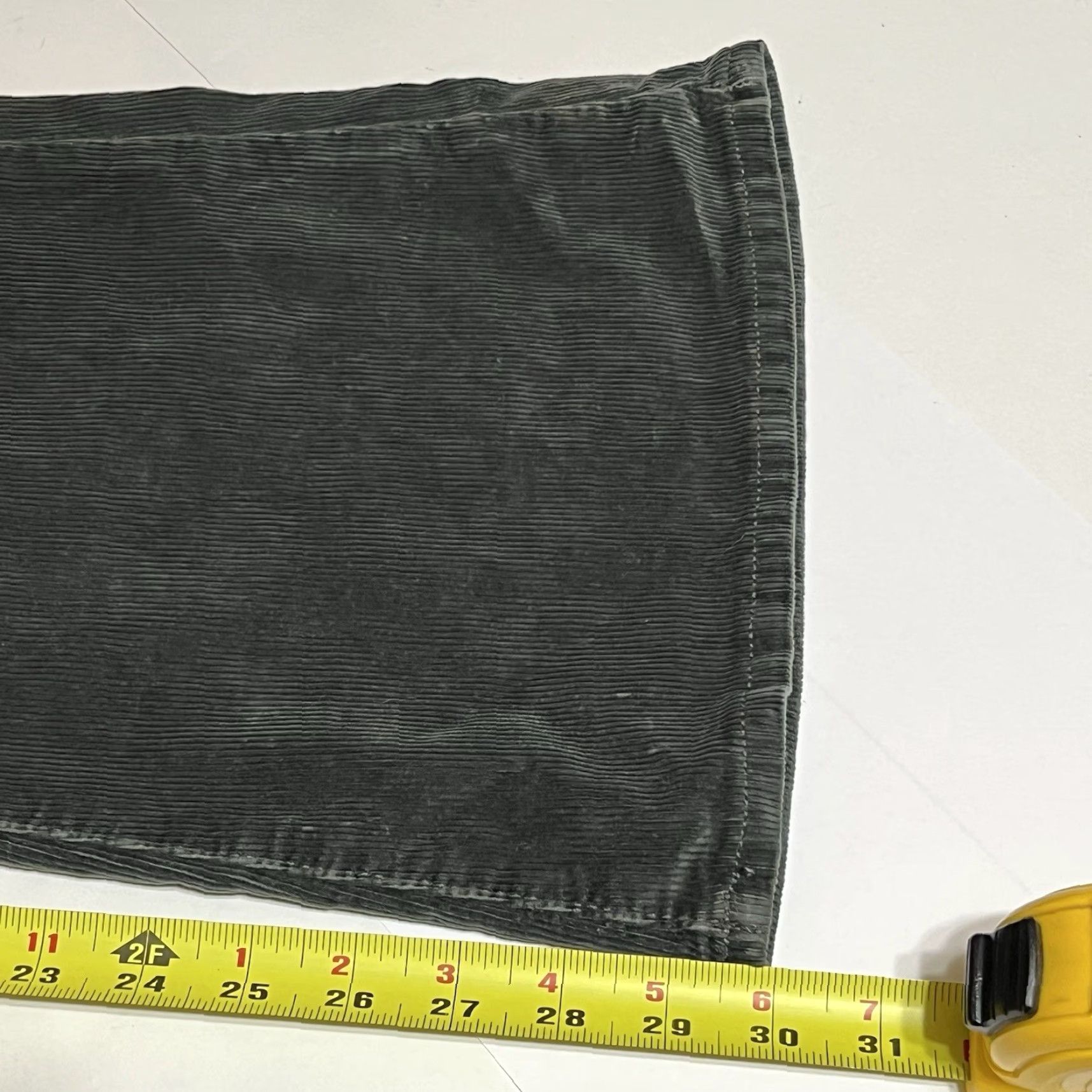 American Eagle Outfitters American Eagle Jeans Women’s 16 Reg (36x30) Green Corduroy Flare Hi-Rise Size 38" / US 16 / IT 52 - 6 Thumbnail