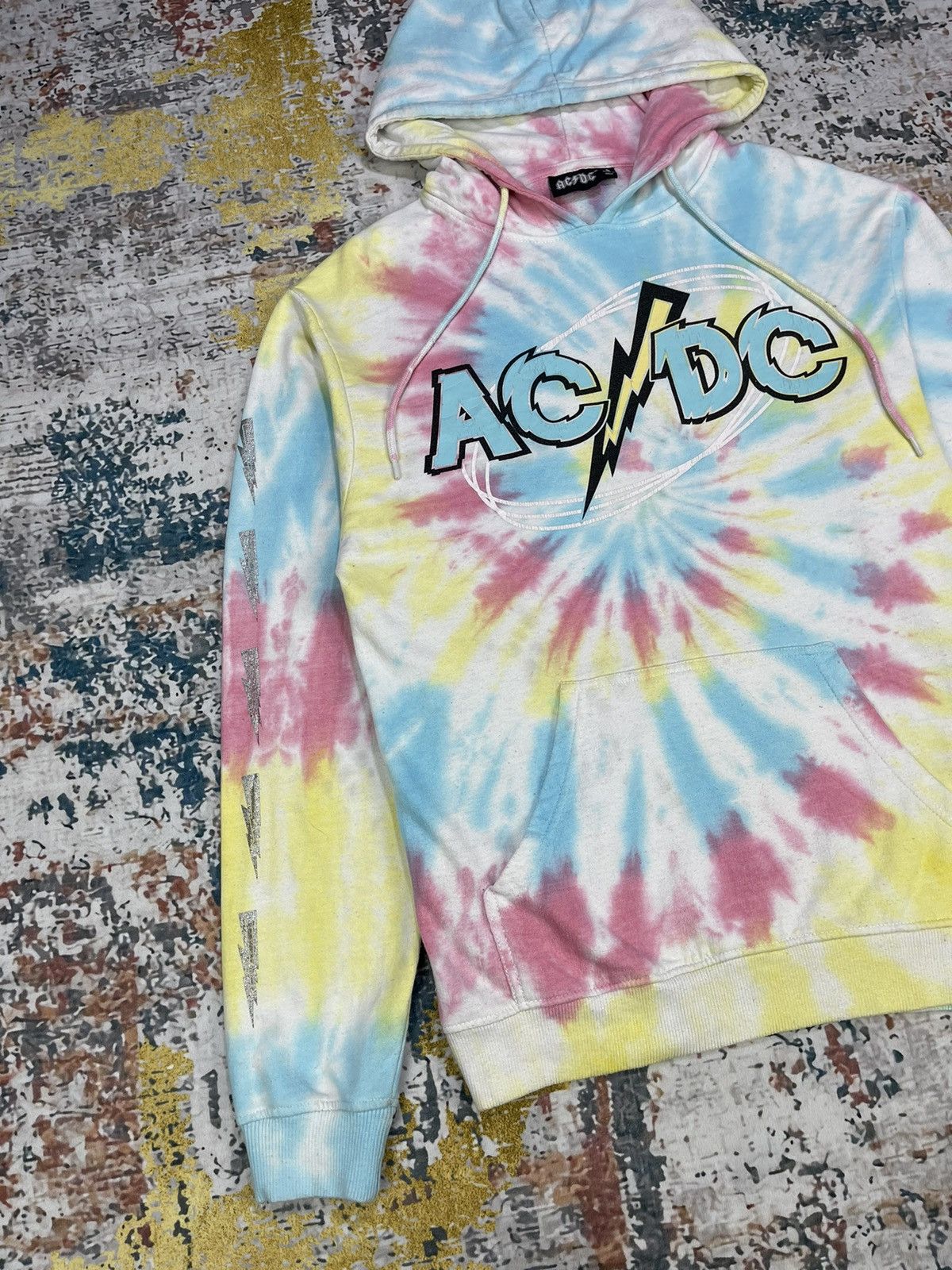 AC/DC AC DC Thunder Sleeve Tie Dye Pull Over hoodies Size US S / EU 44-46 / 1 - 3 Thumbnail