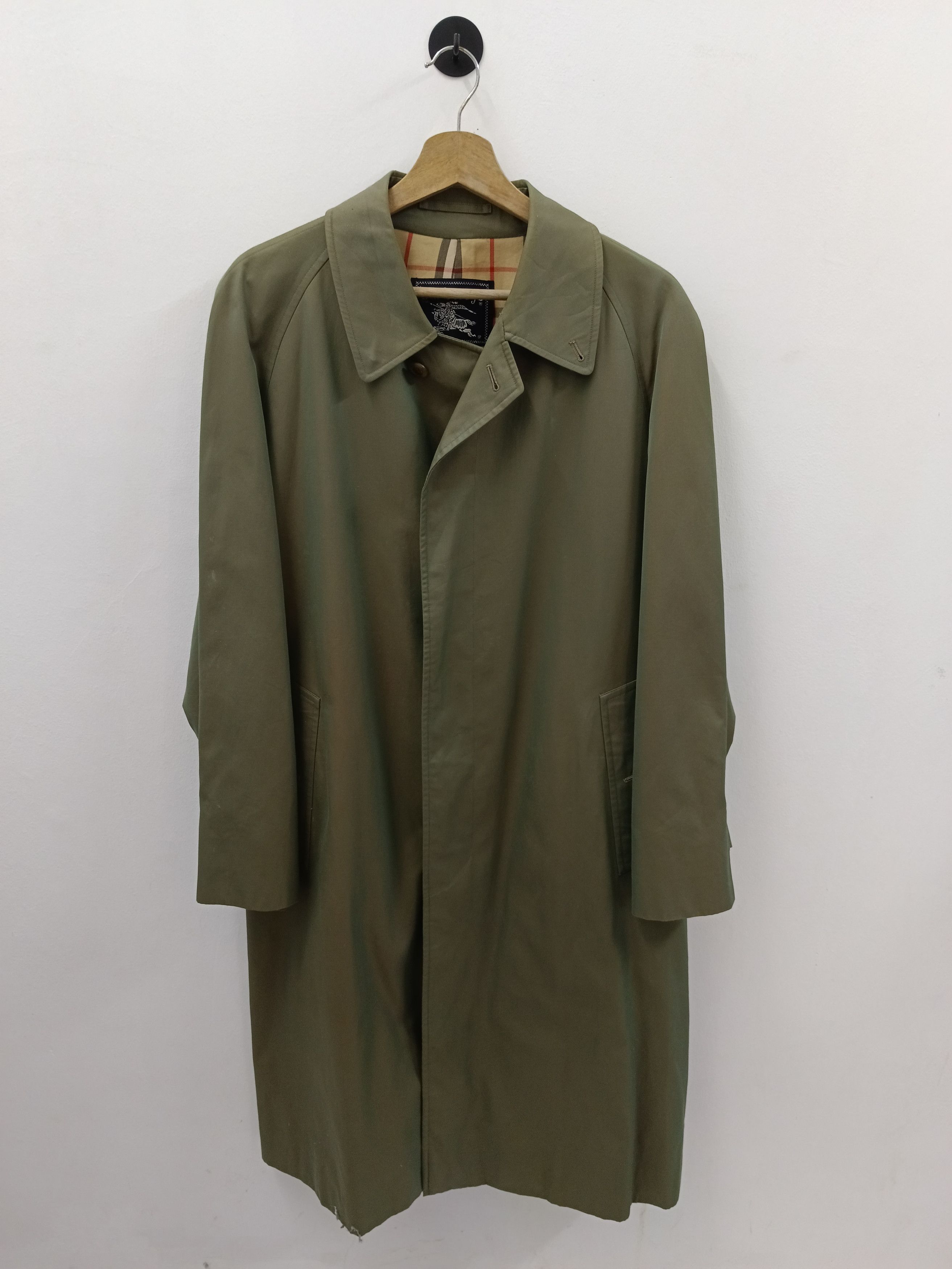 Burberry Vintage Burberrys Iridescent Olive Balmacaan Coat Nova Check Size US M / EU 48-50 / 2 - 2 Thumbnail