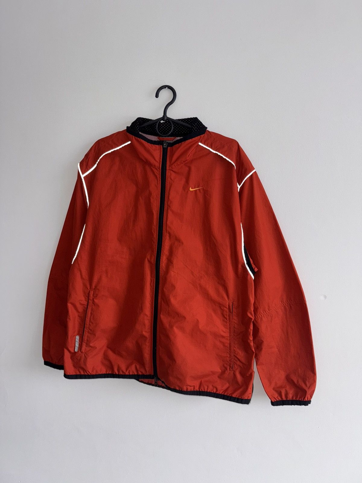 Nike Vintage Nike Nylon 90’s Track Jacket Swoosh Y2K Size US L / EU 52-54 / 3 - 9 Thumbnail