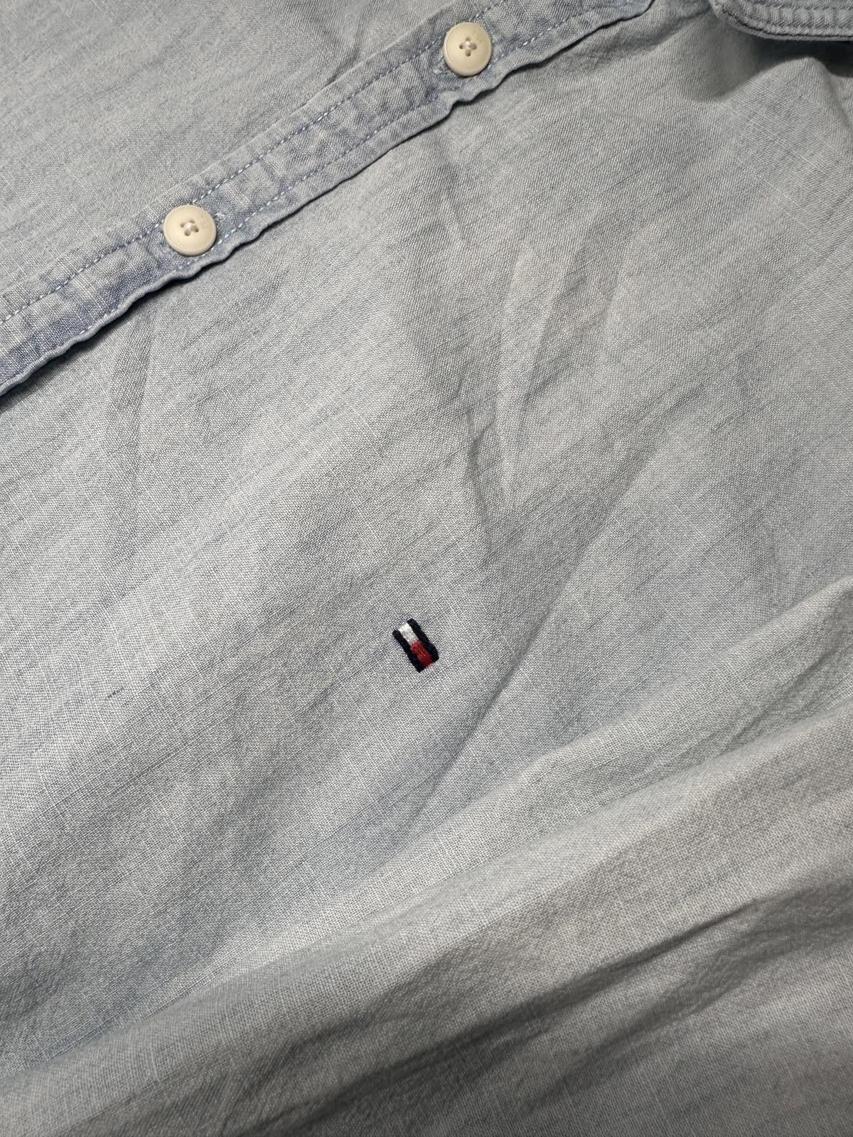 Tommy Hilfiger Tommy Hilfiger Light Blue Button-Down Shirt Size US XXL / EU 58 / 5 - 4 Thumbnail