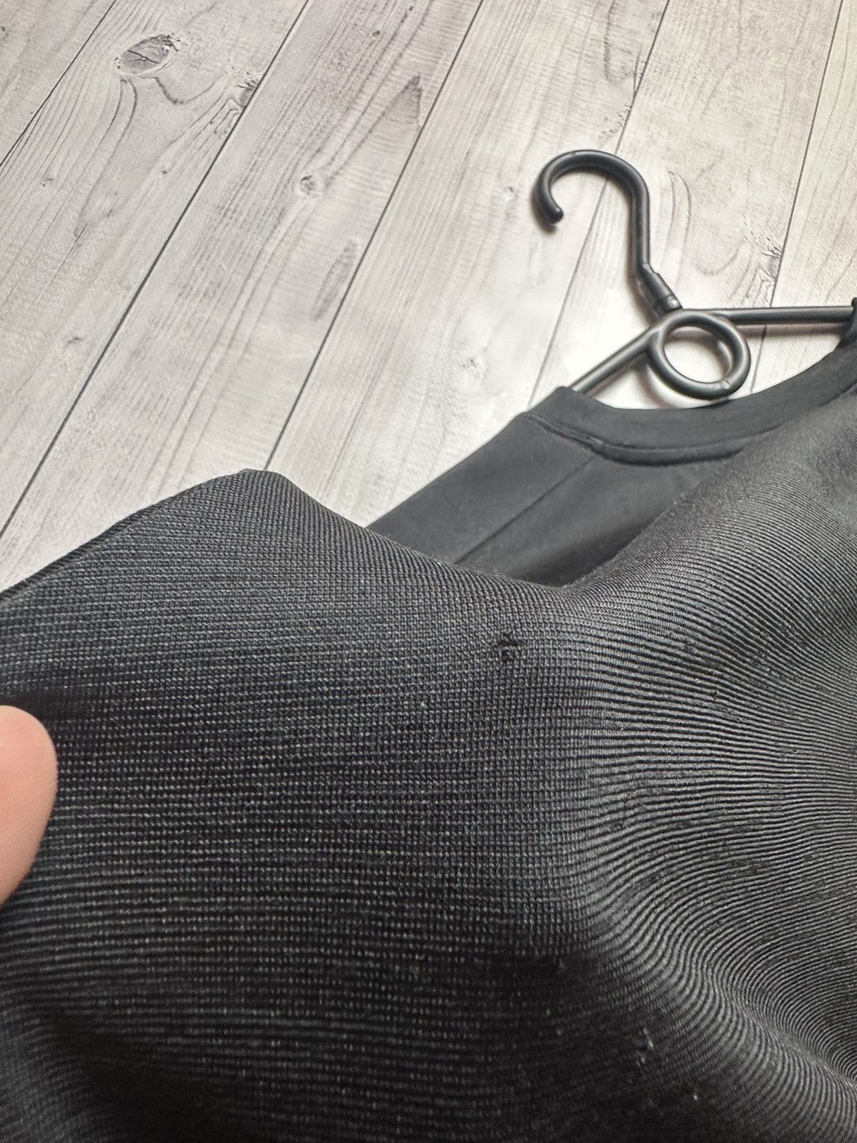 Arc'teryx Arcteryx tee logo size M black Size US M / EU 48-50 / 2 - 9 Thumbnail