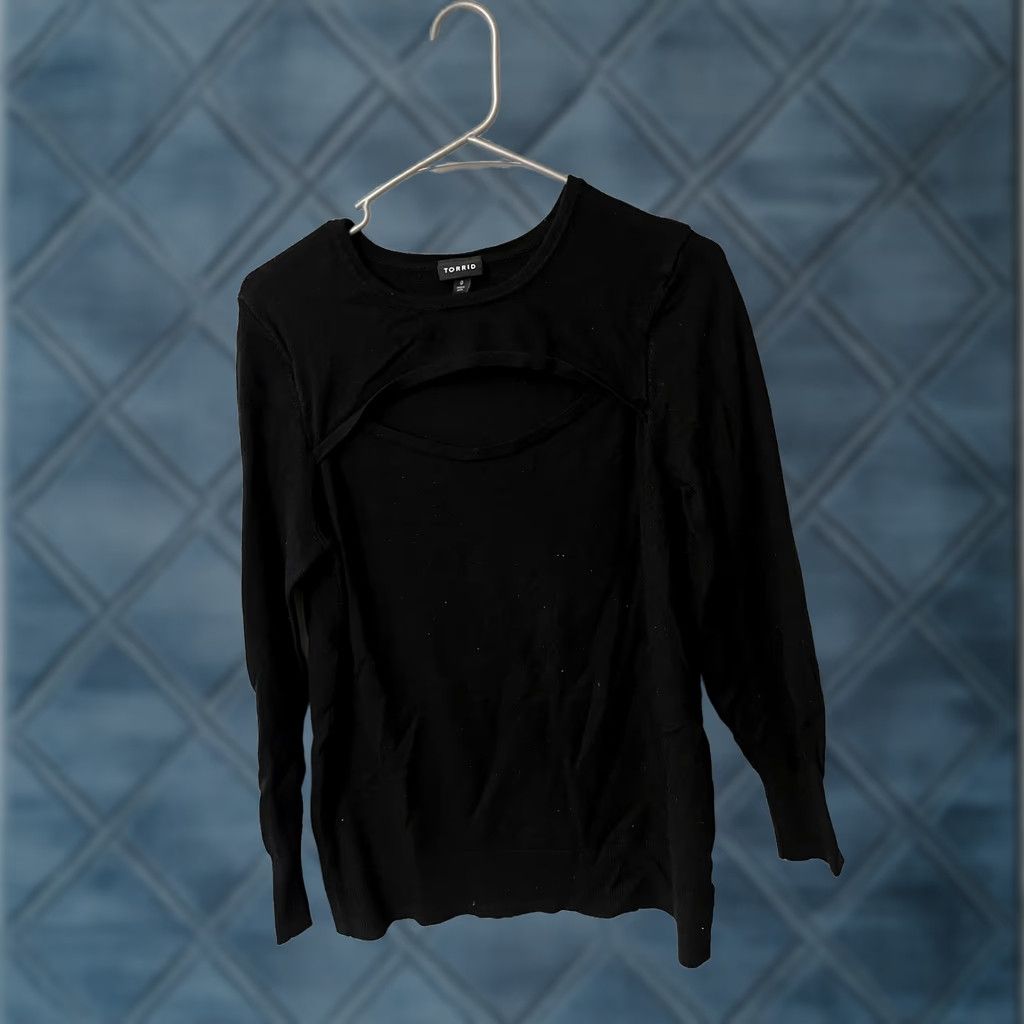 Torrid Torrid Sweater Women Plus Open Chest Crew Neck Pullover Black 0X Size XL / US 12-14 / IT 48-50 - 1 Thumbnail