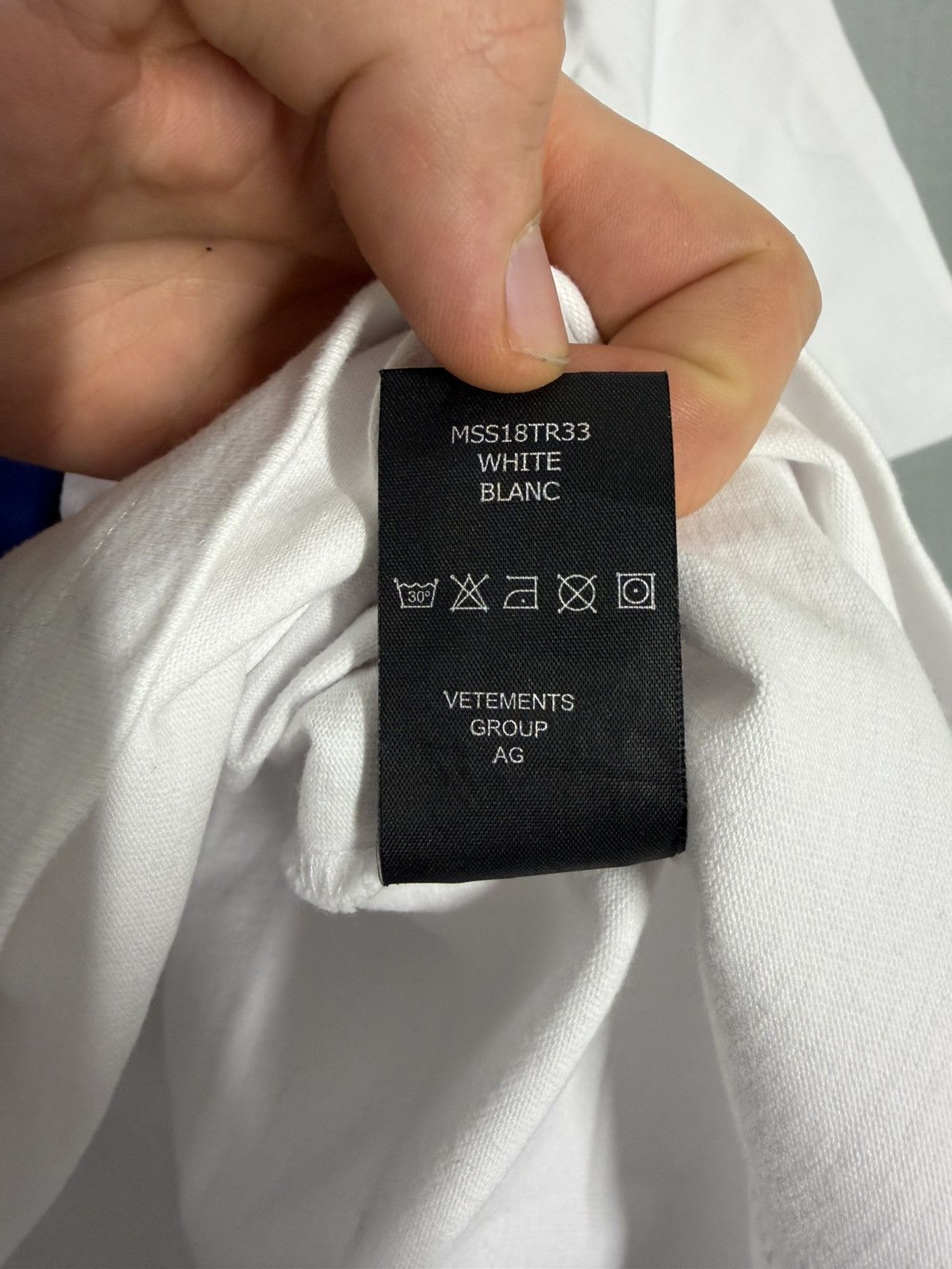 Vetements Vetements 2018 Summer Soccer T-Shirt Size US S / EU 44-46 / 1 - 10 Thumbnail