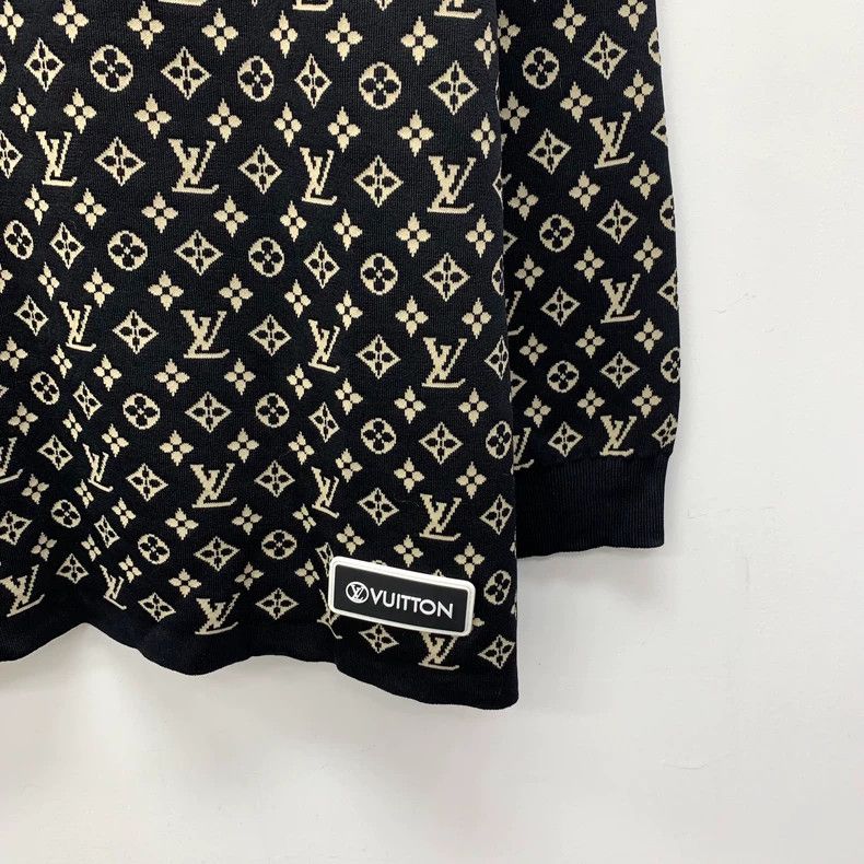 Louis Vuitton Louis Vuitton Black logo jacquard printed mulberry silk cr Size L / US 10 / IT 46 - 4 Thumbnail