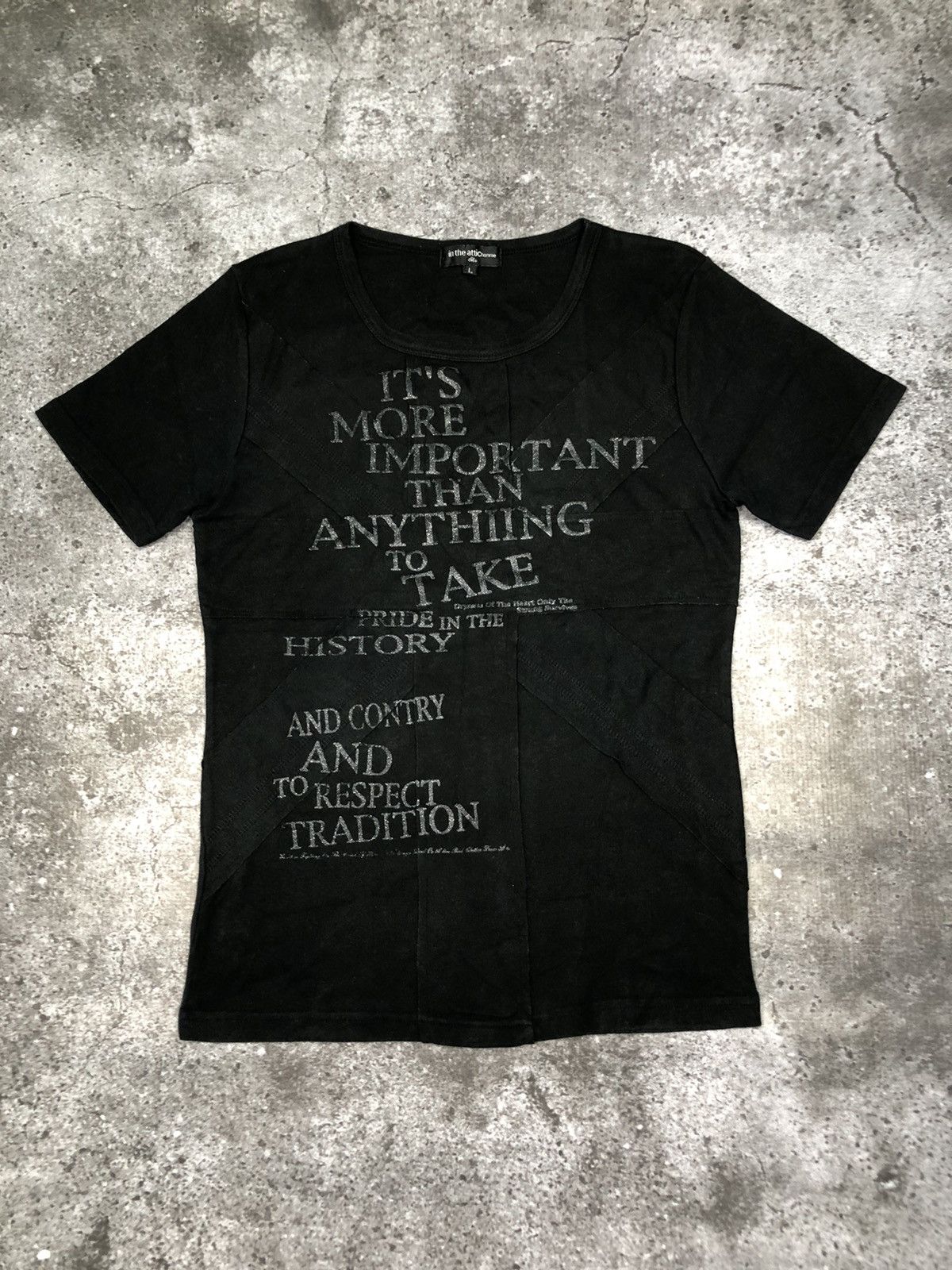 In The Attic In The Attic Y2K Shortsleeve Size US S / EU 44-46 / 1 - 1 Thumbnail