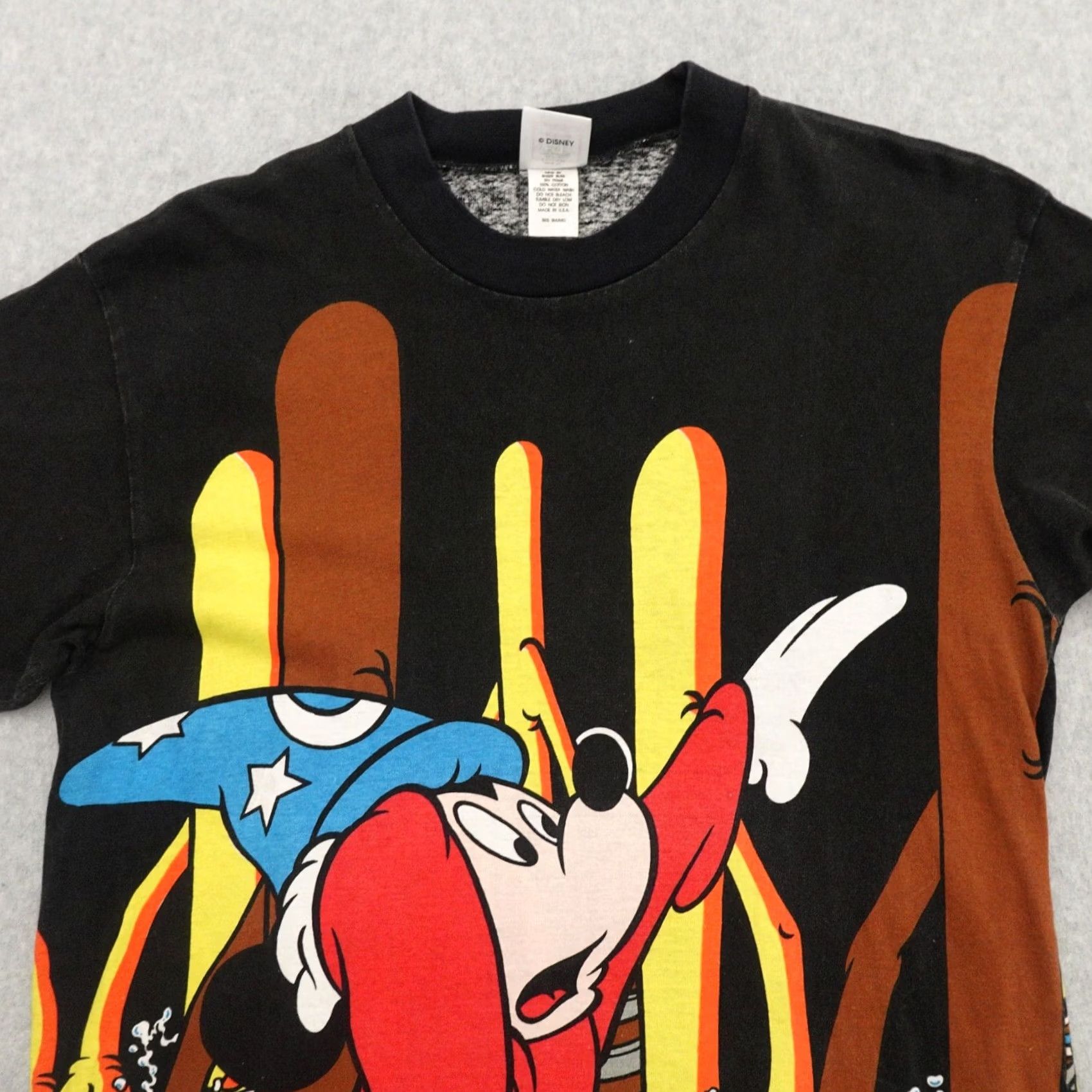 Disney VINTAGE Disney T-Shirt Adult Small/Medium (20X29) Fantasia Mickey All Over Print AOP Shirt Mens Size US M / EU 48-50 / 2 - 7 Thumbnail