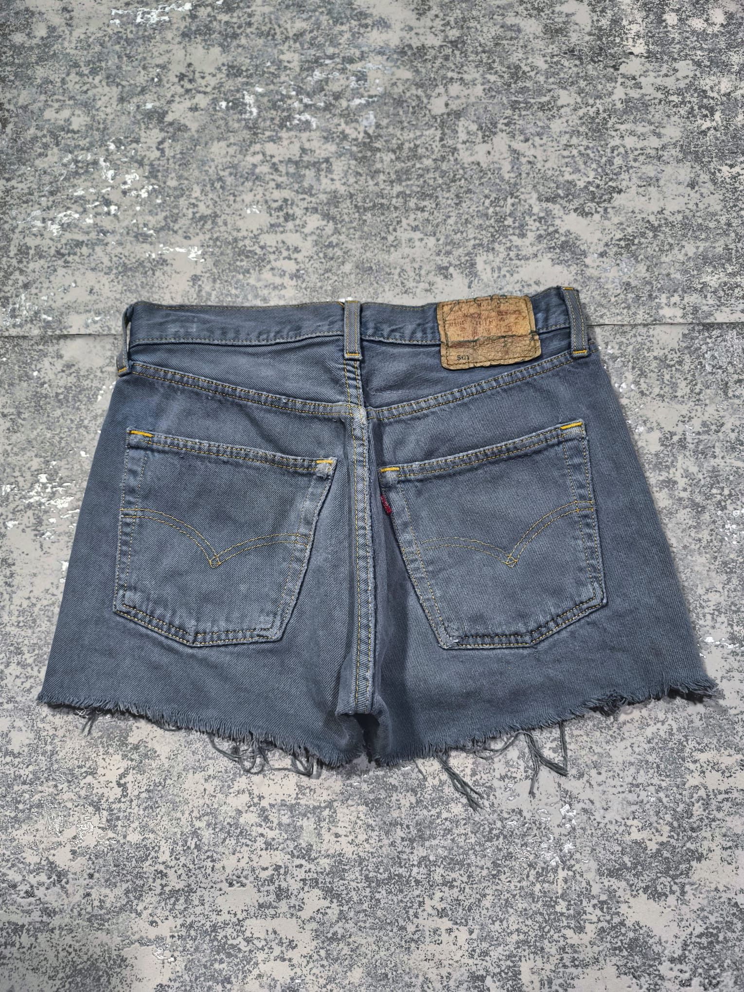 Hysteric Glamour × Levi's × Levi's Vintage Clothing 90s vintage distressed levis 501 denim cut-off mini shorts Size 28" / US 6 / IT 42 - 1 Thumbnail