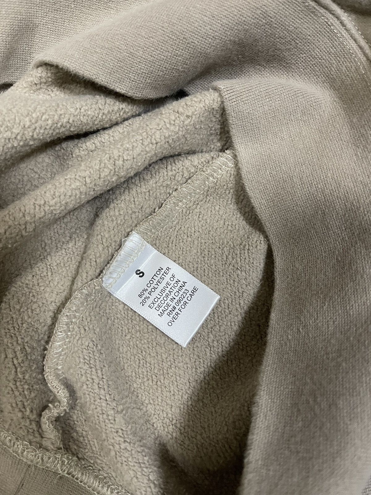 Essentials × FOG FOG ESSENTIALS CREWNECK SWEARTSHIRT Size US S / EU 44-46 / 1 - 6 Thumbnail