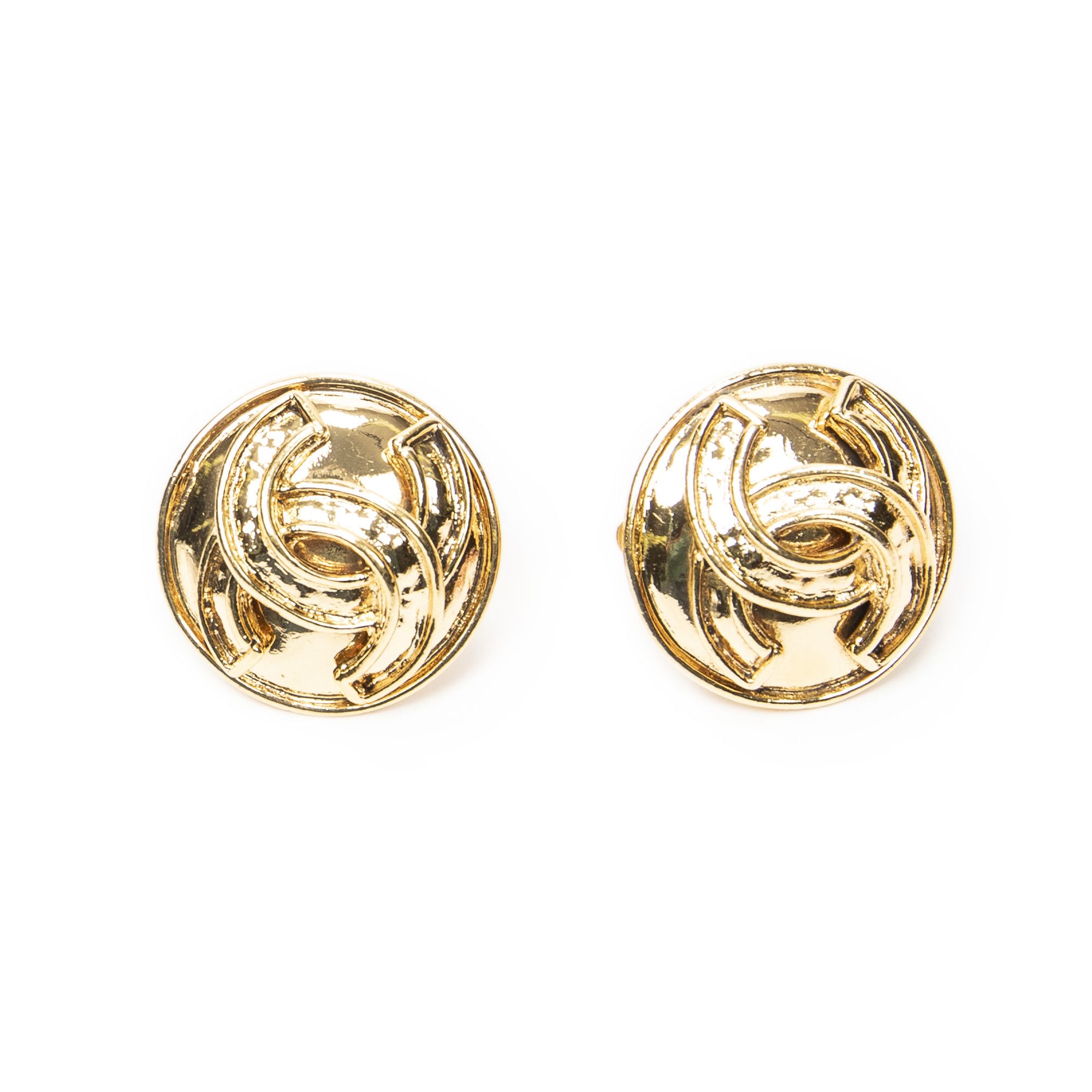 Chanel CC Round Clip On Earrings Size ONE SIZE - 1 Thumbnail