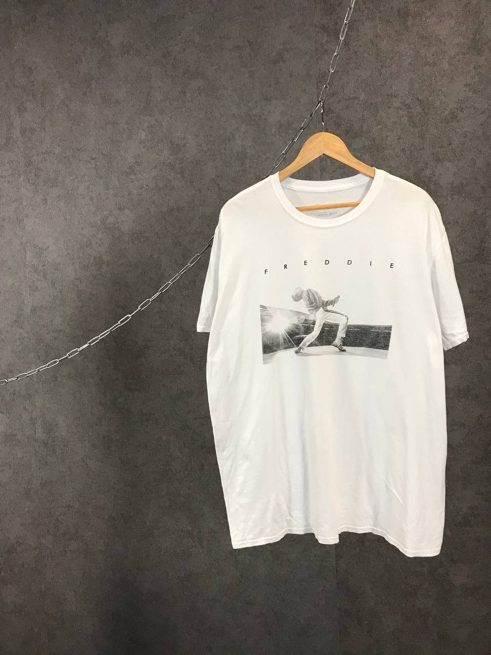Band Tees Freddy Mercury band tee Size US XL / EU 56 / 4 - 1 Thumbnail