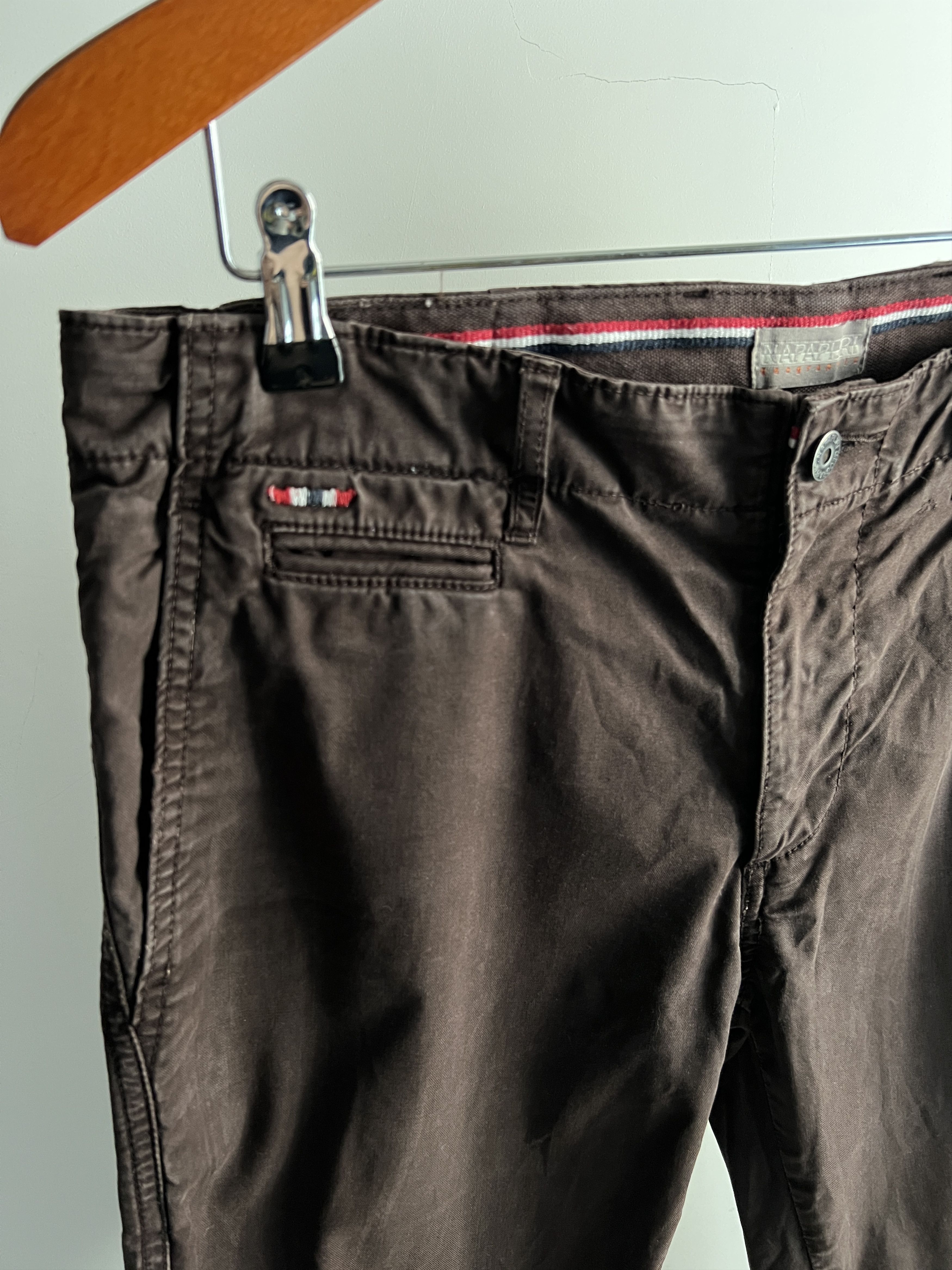 Napapijri × Vintage Mens Brown Straight Leg Chino Trousers Pants by Napapijri Size US 34 / EU 50 - 3 Thumbnail