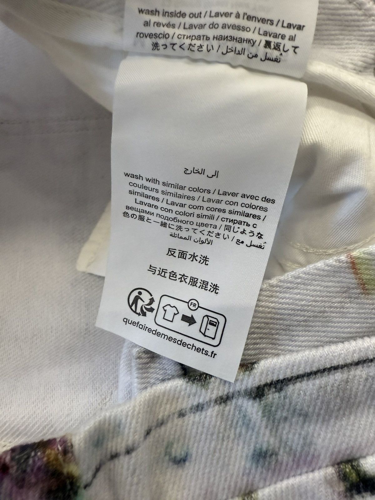 Heaven by Marc Jacobs Heaven By Marc Jacobs Don’t Think Flared Star Jeans Size - M Size 32" / US 10 / IT 46 - 13 Thumbnail