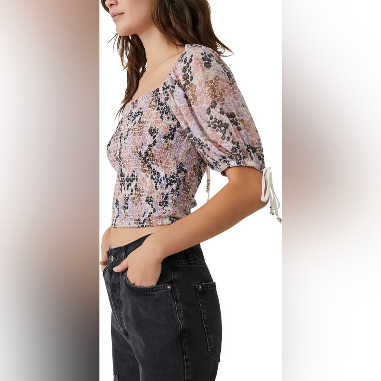 Free People NWT free people smocked puff sleeve crop top Size S / US 4 / IT 40 - 3 Thumbnail