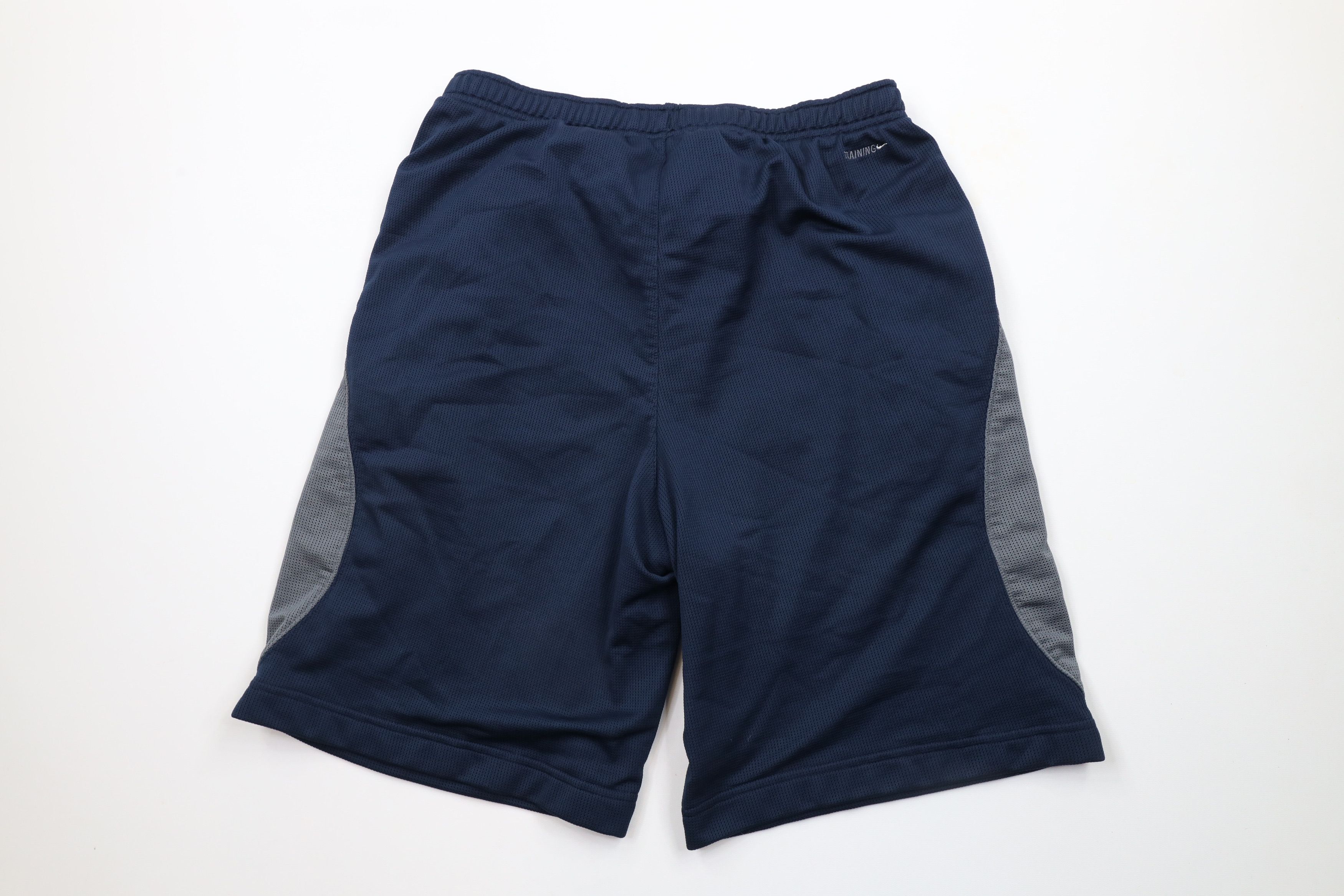 Nike × Vintage Vintage Nike Mini Swoosh Block Letter Above Knee Shorts Size US 34 / EU 50 - 8 Thumbnail