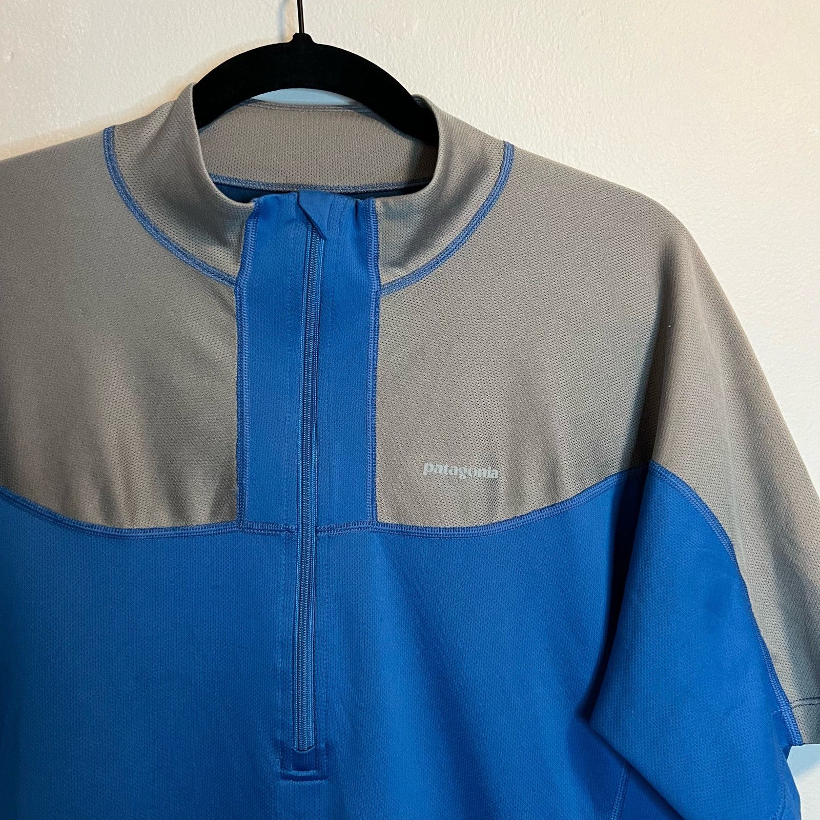 Patagonia Patagonia Athletic Blue Grey Tee Shirt Hiking Men’s Size L Size US L / EU 52-54 / 3 - 4 Thumbnail