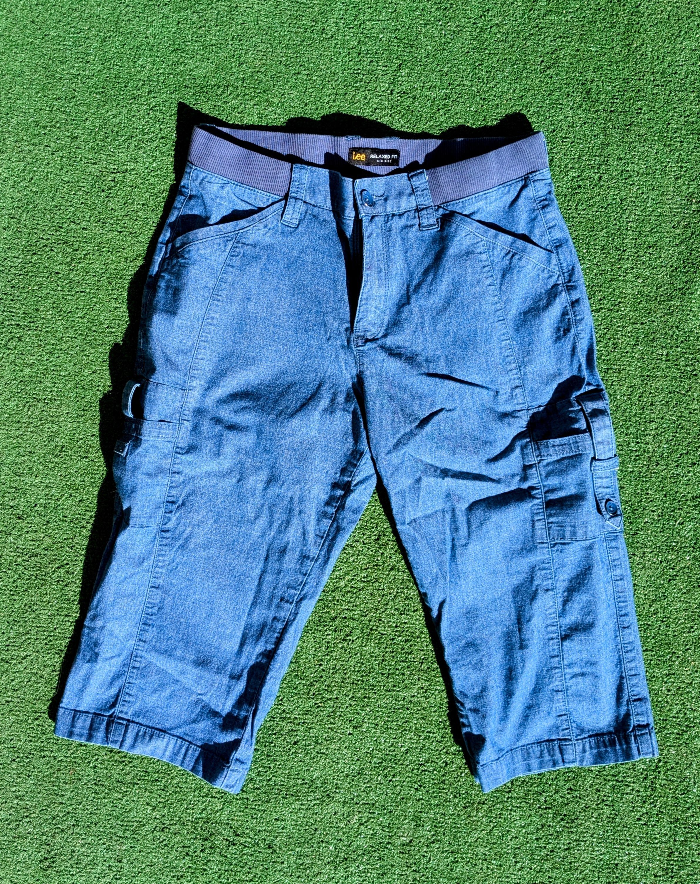 Lee Lee Womens 30x16 Relaxed Fit Mid-Rise Caprice Capri Pants Size 30" / US 8 / IT 44 - 2 Thumbnail