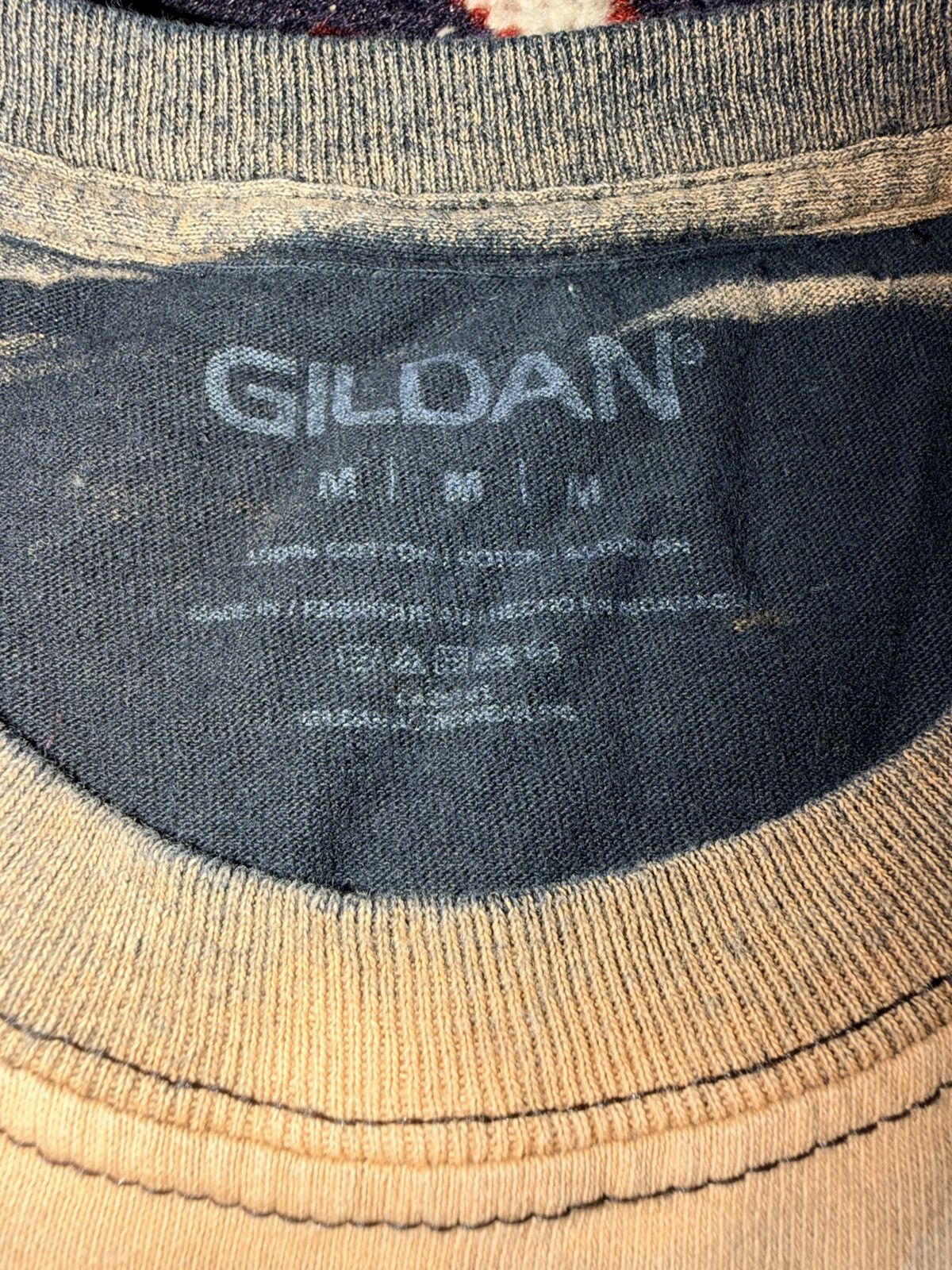 Gildan Art Bleached Ghost Graphic Mosquitohead Style Size US M / EU 48-50 / 2 - 3 Thumbnail