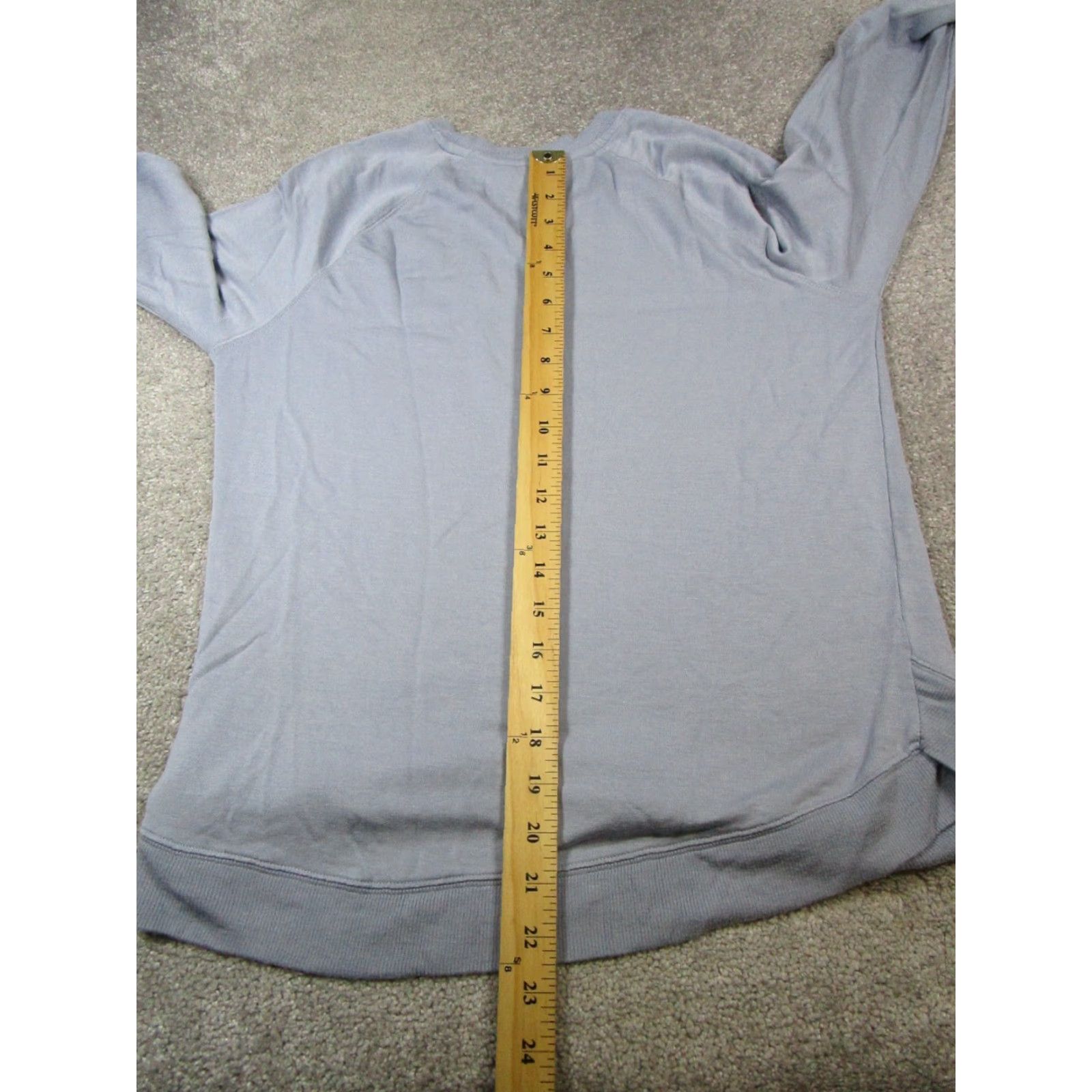 Athleta Athleta Shirt Womens S Blue Yoga Pullover Pullover Casual Activewear Womens Small Blue Athleta Shirt S Yoga Pullover Size S / US 4 / IT 40 - 7 Thumbnail
