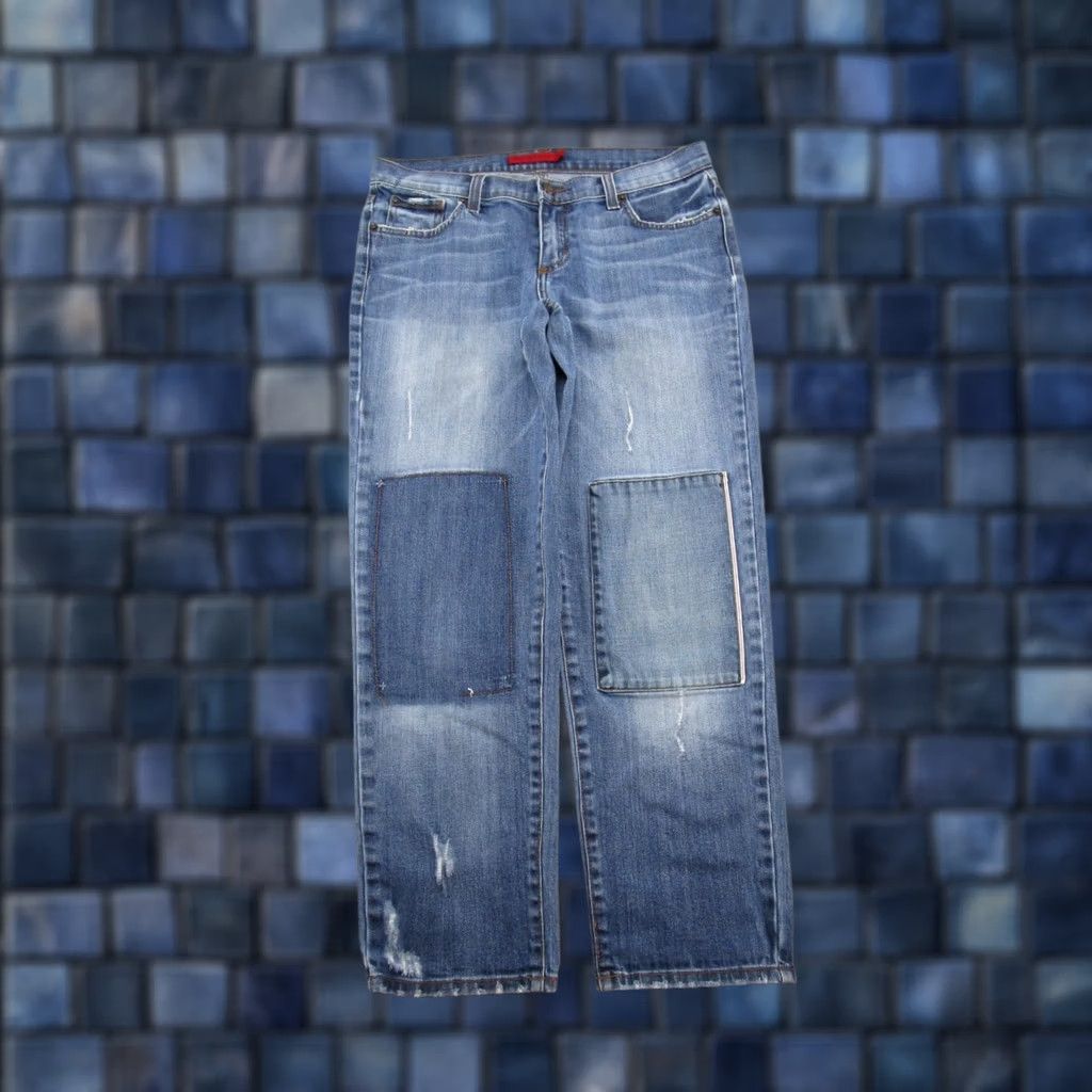 Doublet GjG Women’s Distressed Jeans Junior Size 11 Straight Mid Stretch Denim Blue 5-Pocket Design Vintage: No Adults Womens Size 32" / US 10 / IT 46 - 1 Thumbnail