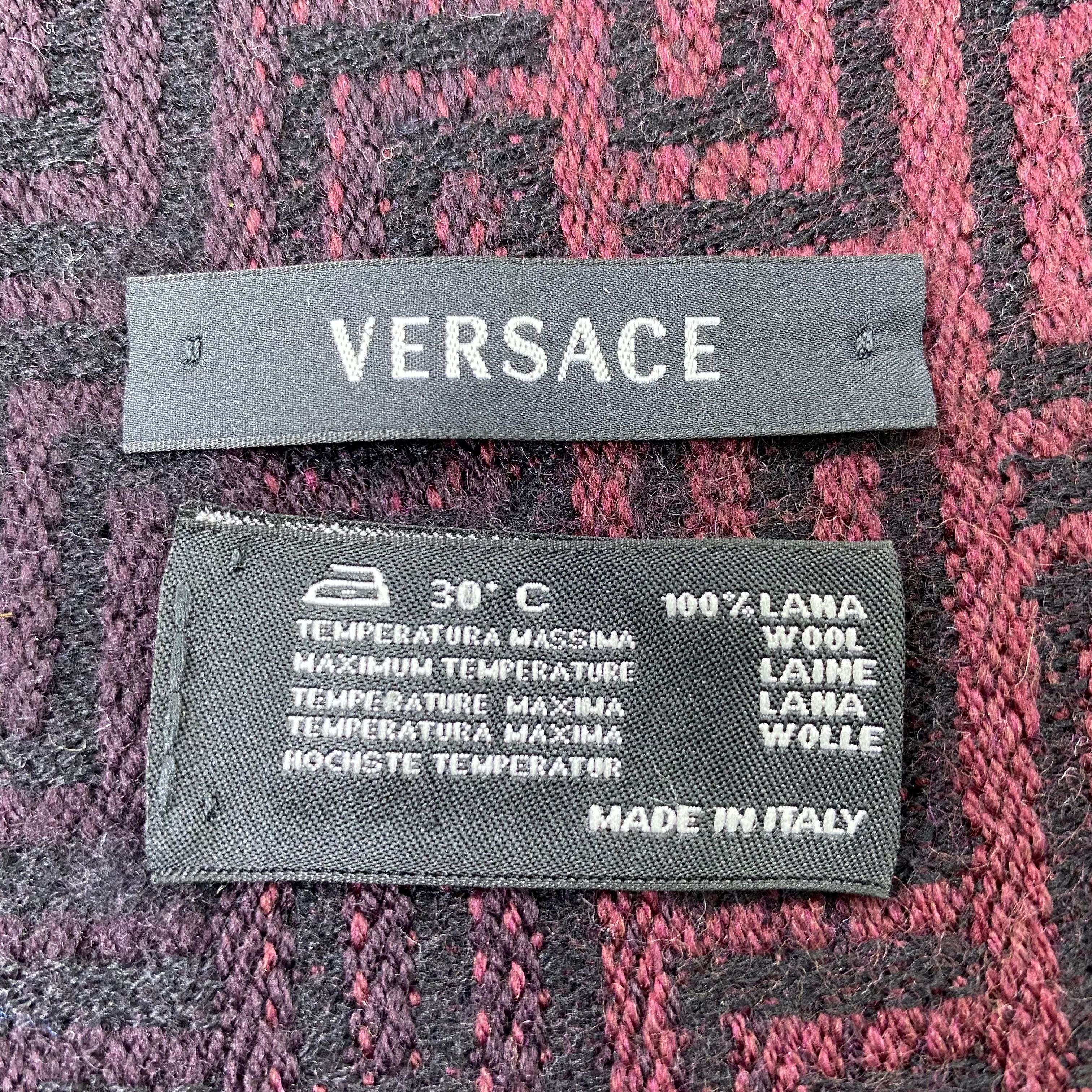 Versace Versace Tone color Scarf / Muffler / Neckwear - T1158 Size ONE SIZE - 5 Thumbnail