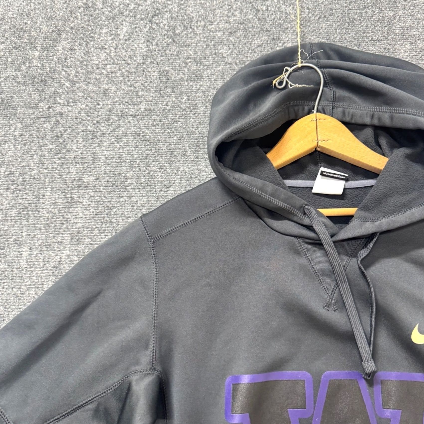 Nike Nike Hoodie Sweatshirt Black Mens Small UW Huskies Therma-Fit Active Wear Pullover Portland? Size US S / EU 44-46 / 1 - 5 Thumbnail