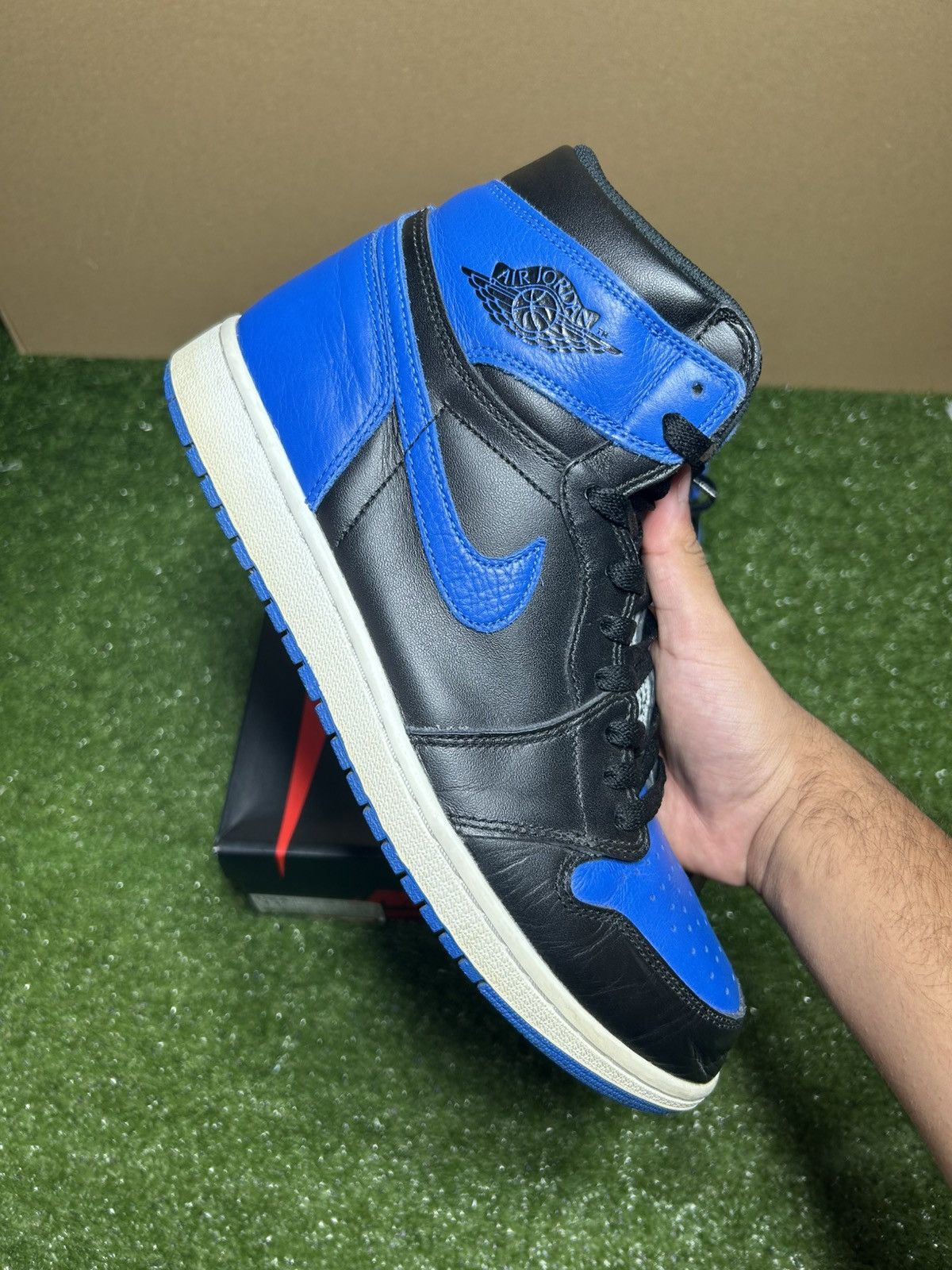 Jordan Brand Jordan 1 Royal 2017 Size US 11.5 / EU 44-45 - 6 Thumbnail