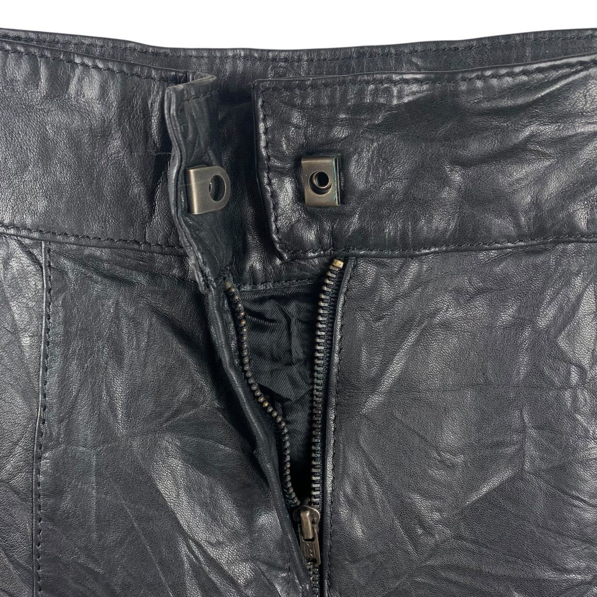 Designer × Vintage × Yves Saint Laurent Vintage YVES SAINT LAURENT faux leather Women skirt Size 29" - 10 Thumbnail