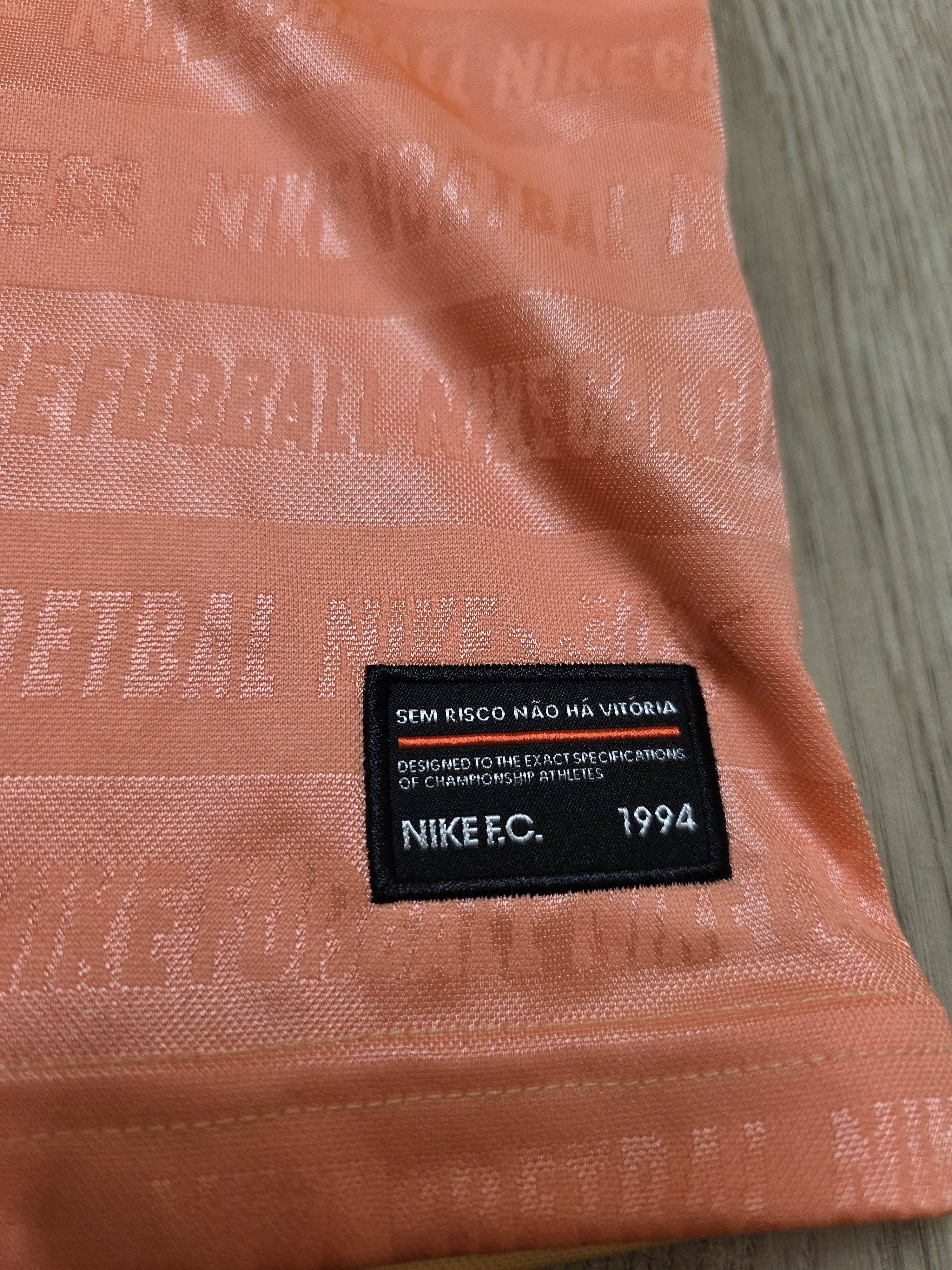 Nike NIKE FC JERSEY NIKE FOOTBAL CLUB FOOTBALL SOCCER JERSEY Size US L / EU 52-54 / 3 - 4 Thumbnail