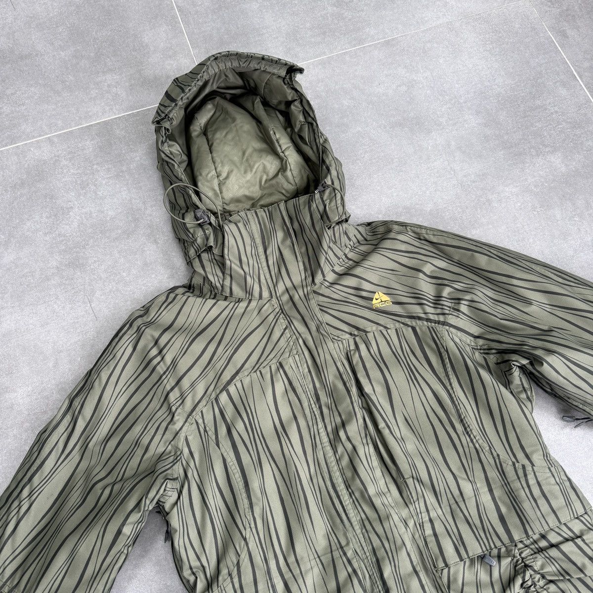 Nike ACG Vintage Nike ACG Women Insulated Snow Ski Jacket Size M Size M / US 6-8 / IT 42-44 - 10 Thumbnail