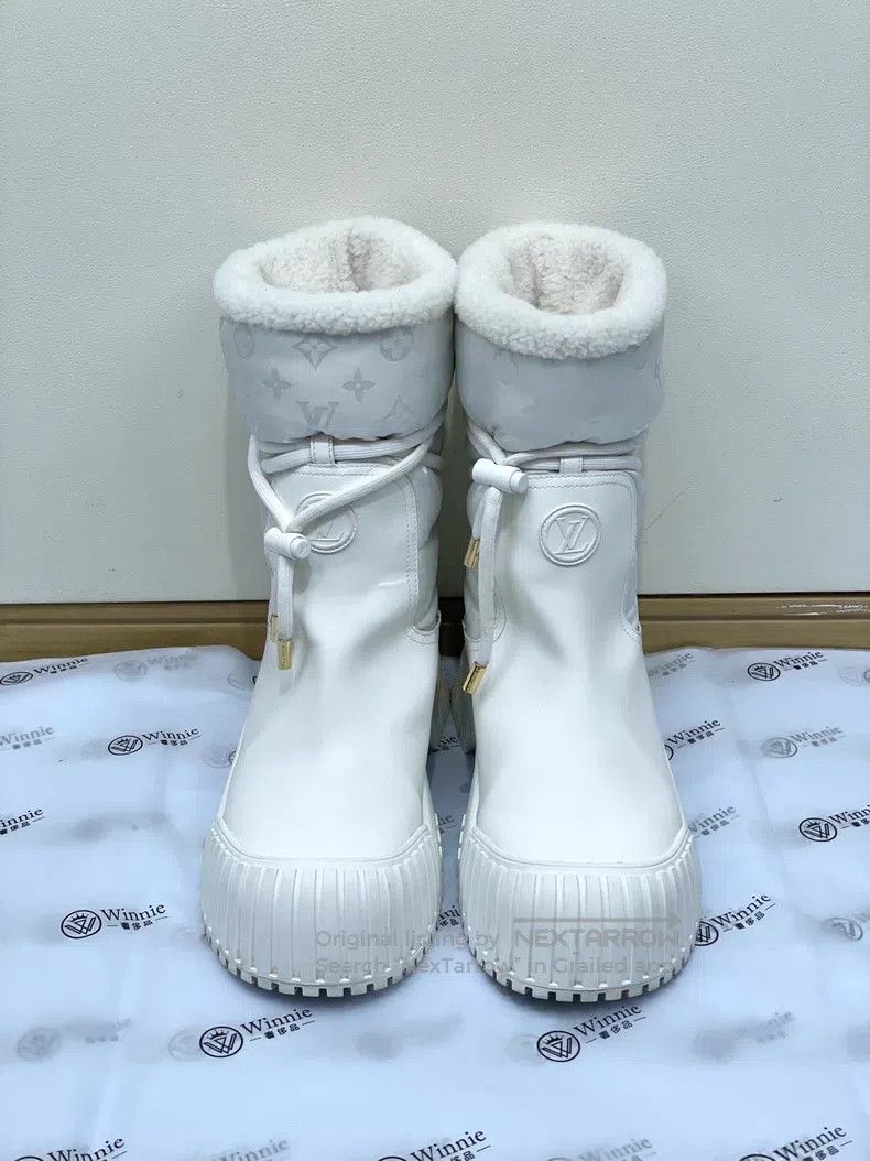 Louis Vuitton Louis Vuitton Thick print patchwork wool snow boots Size US 8.5 / IT 38.5 - 1 Thumbnail