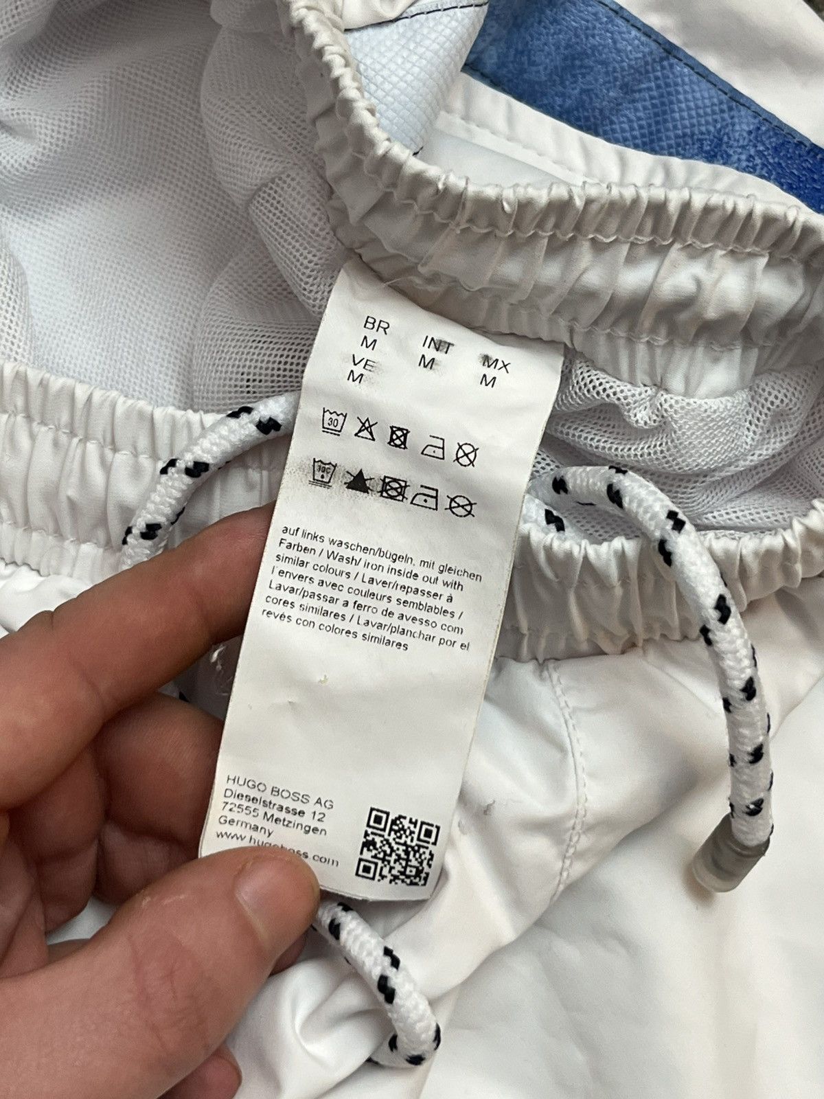 Hugo Boss Hugo Boss Seabream Logo Swim Shorts White Size US 32 / EU 48 - 7 Thumbnail