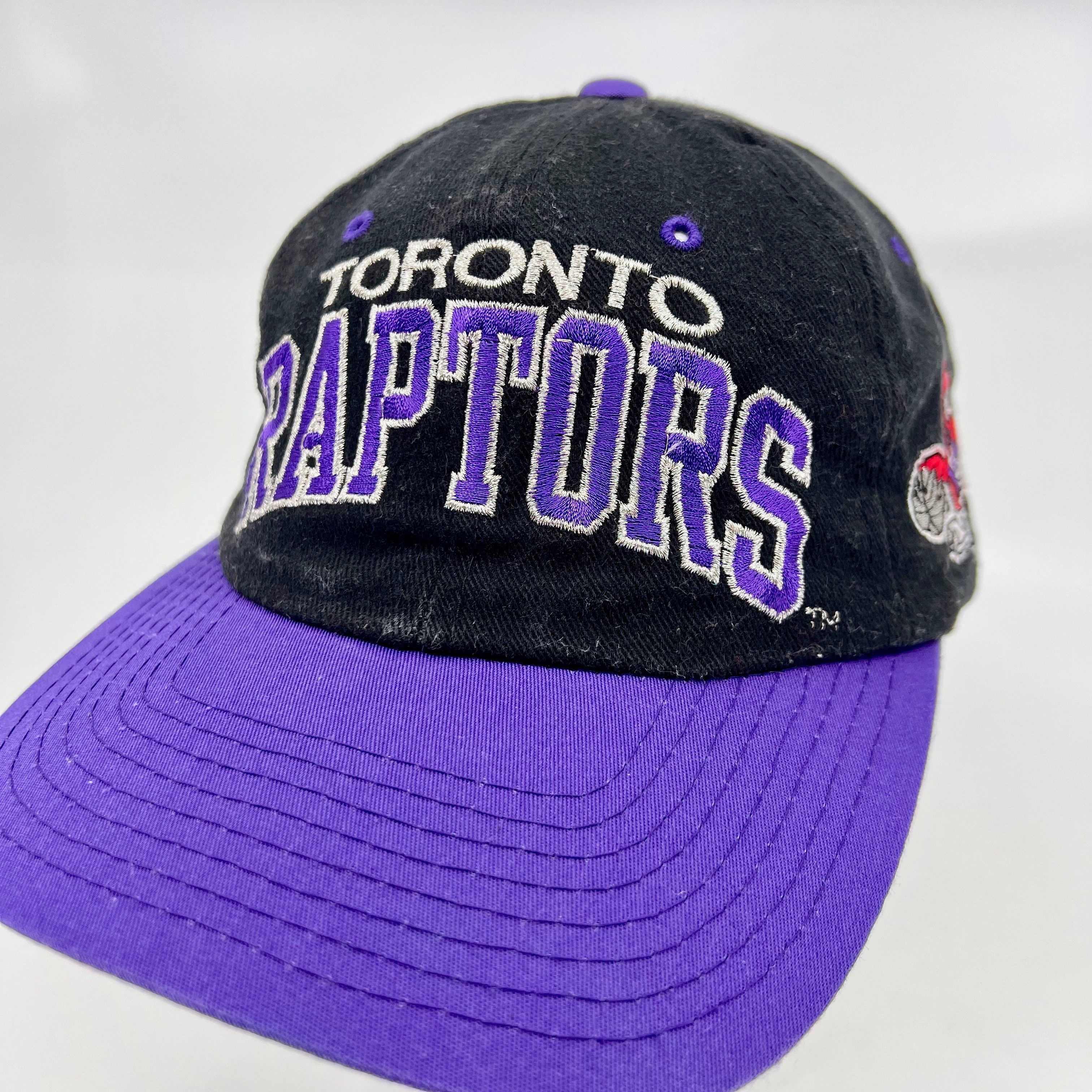 NBA × Starter Toronto Raptors Vintage Starter Strapback Size ONE SIZE - 4 Thumbnail