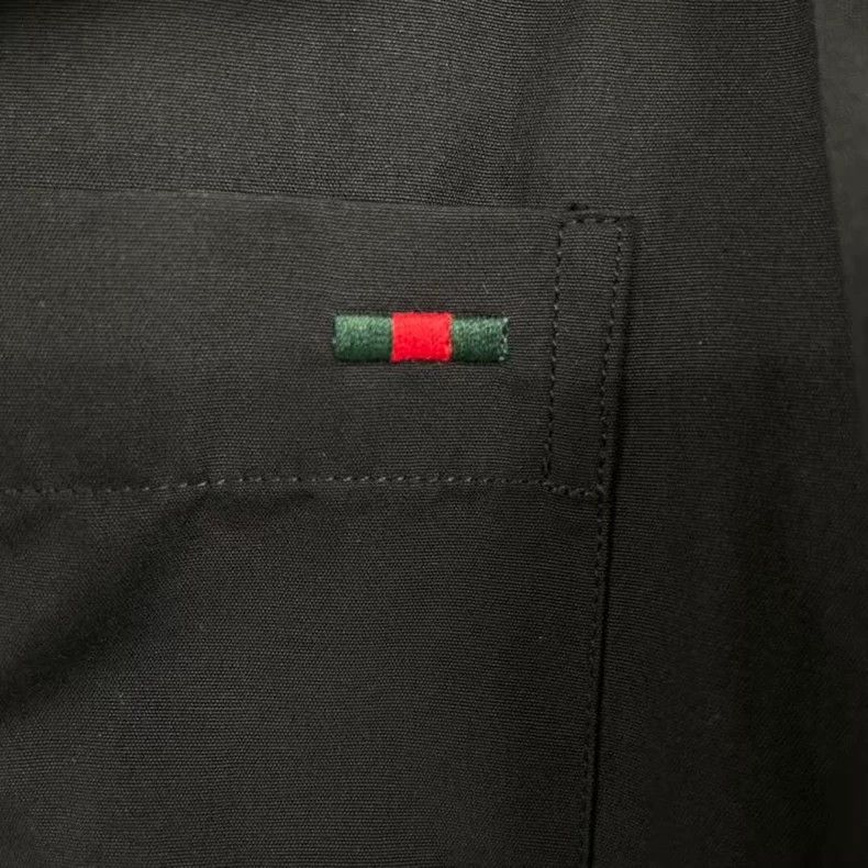 Gucci Gucci Black pocket red and green embroidered logo shirt Size US XXS / EU 40 - 7 Thumbnail