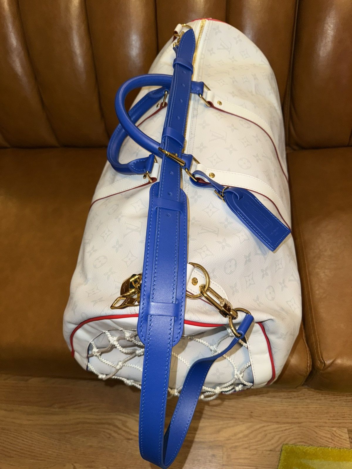 Louis Vuitton × NBA Louis Vuitton X NBA Keepall Antartica Bag Size ONE SIZE - 17 Thumbnail