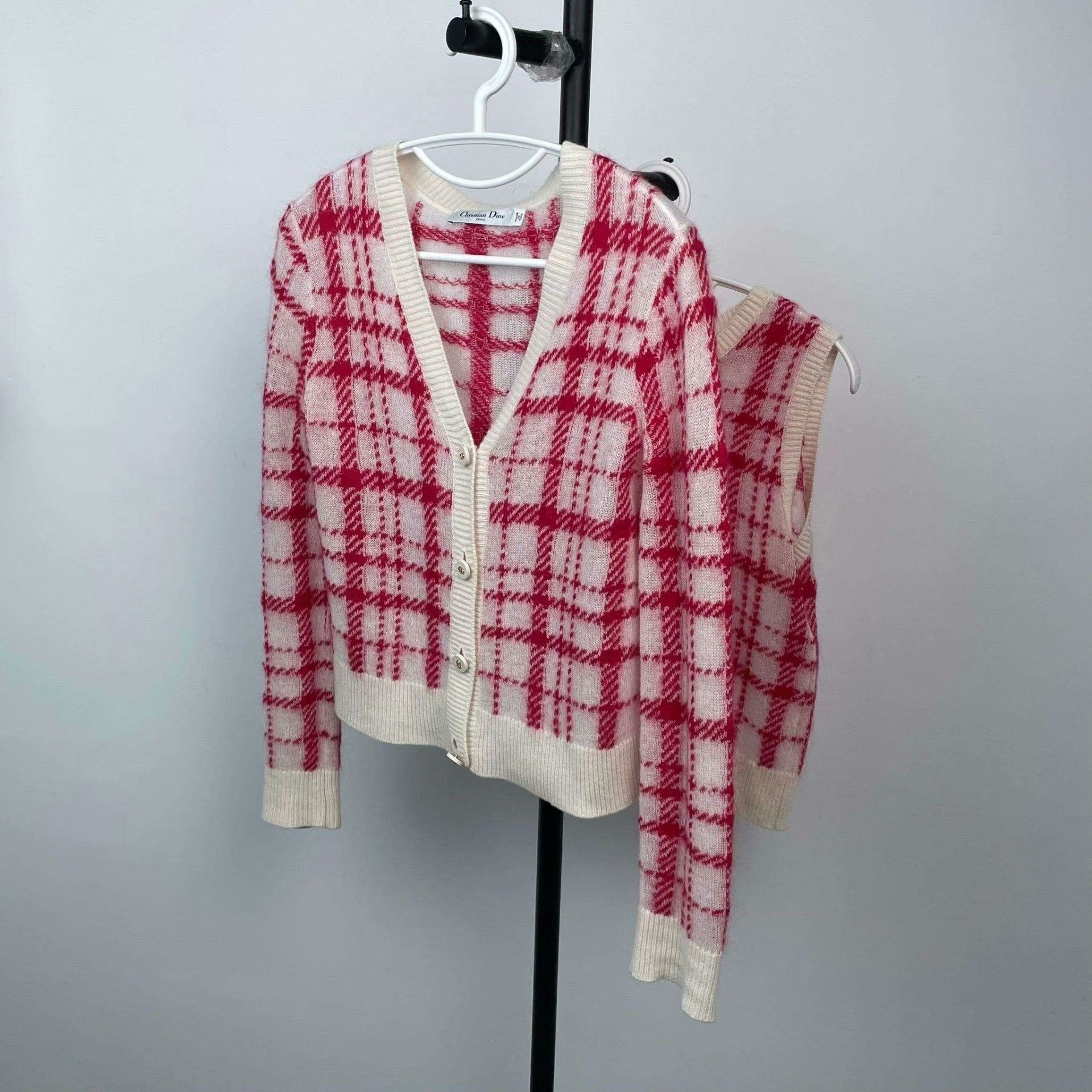 Dior Dior Knit Plaid Red Sweater 38 Women Size S / US 4 / IT 40 - 1 Thumbnail