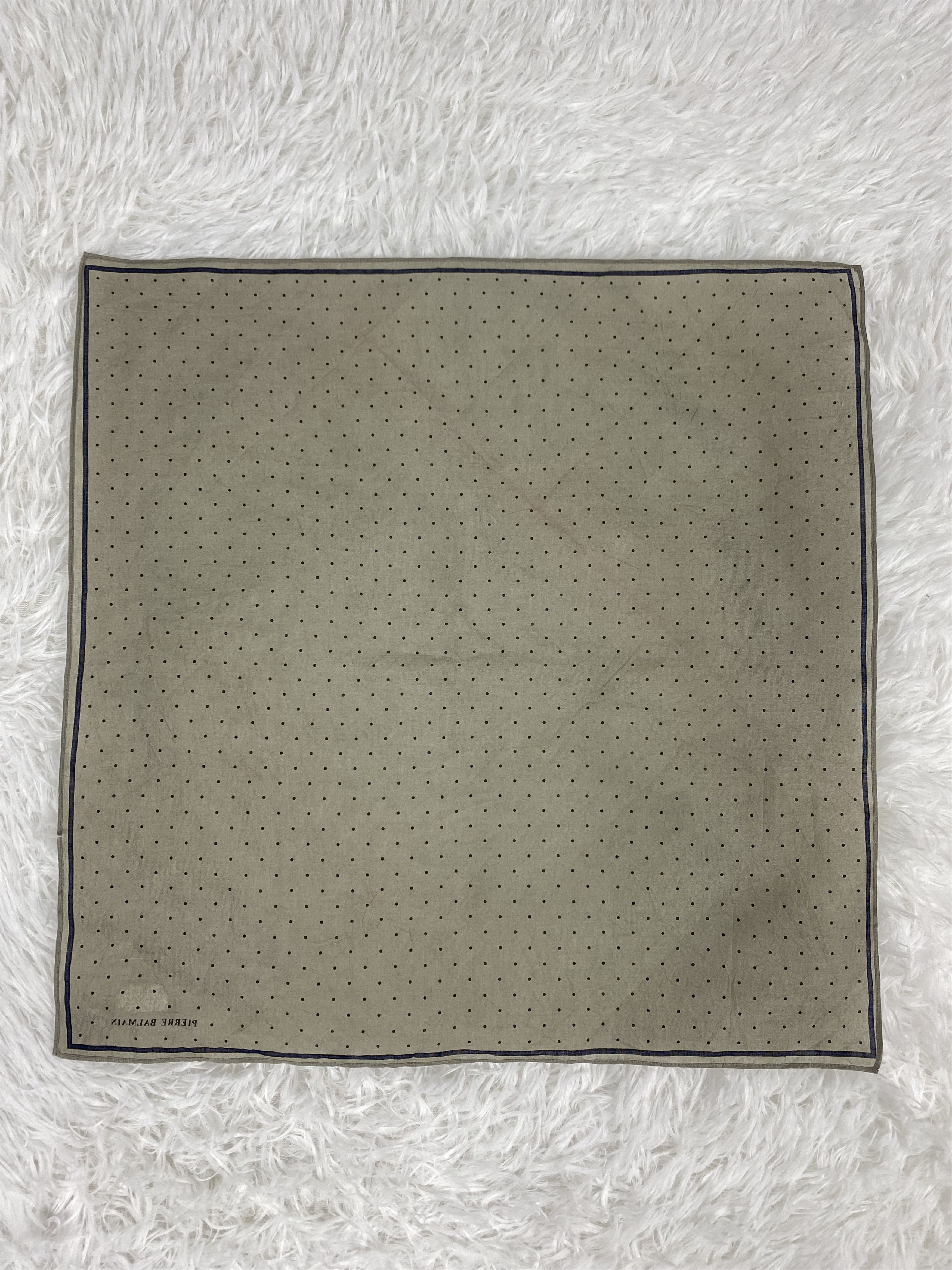 Pierre Balmain × Vintage Vintage Pierre Balmain Handkerchief Neckerchief PH0095 Size ONE SIZE - 4 Thumbnail