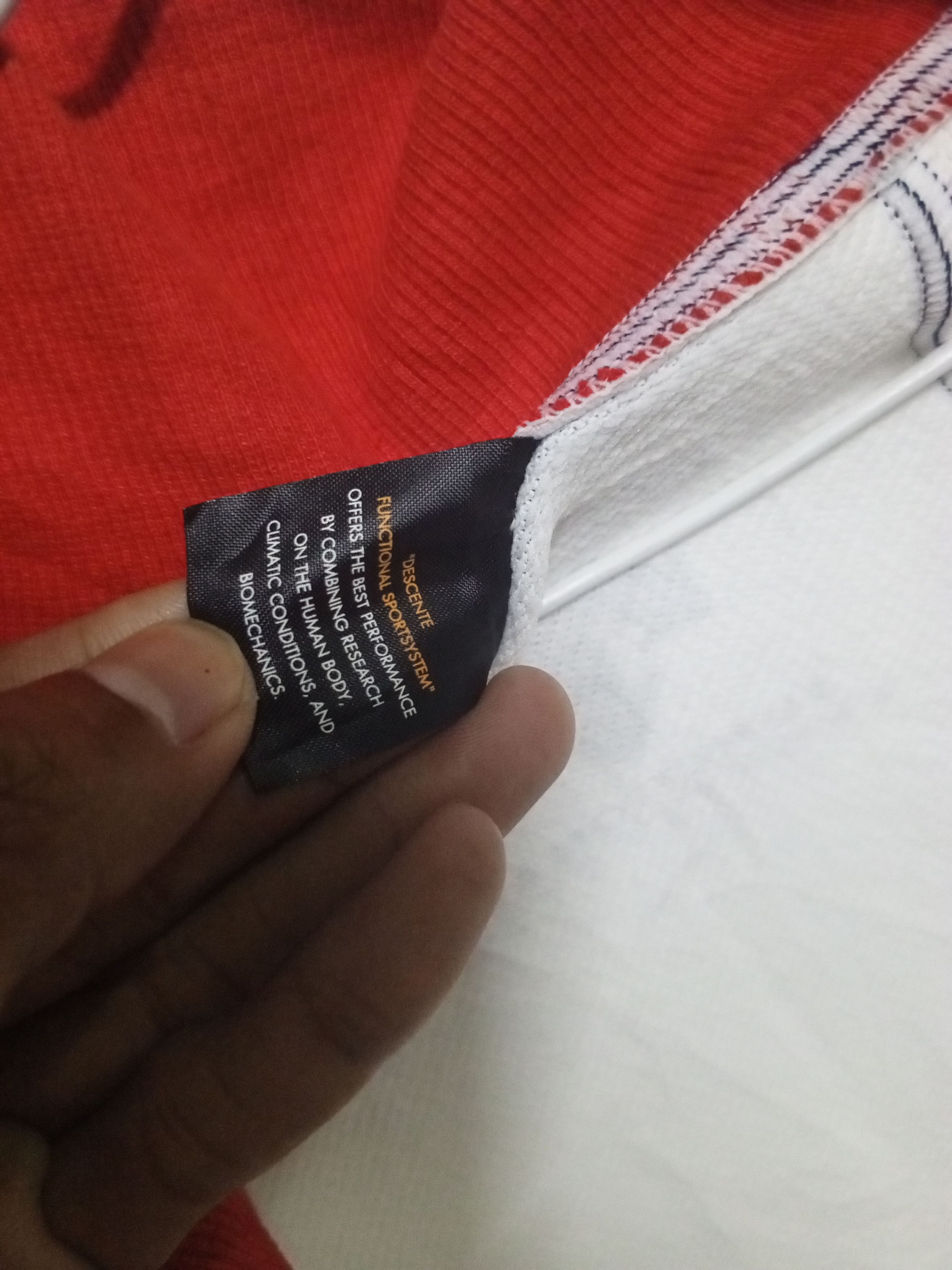 Descente DESCENTE KIRIN JAPAN OLYMPIC Size US L / EU 52-54 / 3 - 11 Thumbnail