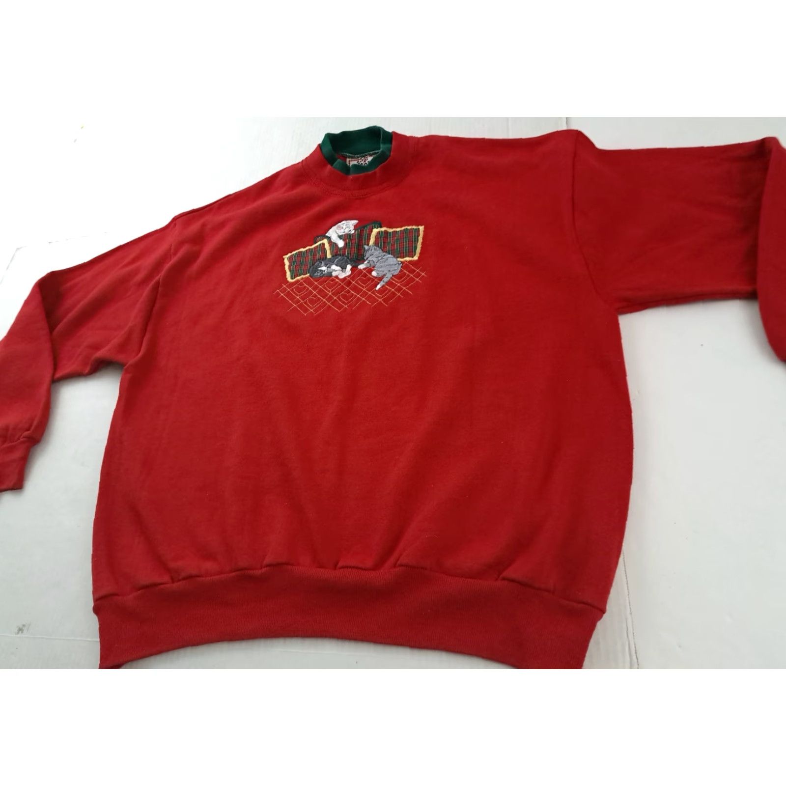 Vintage VINTAGE Kittens and Pillows Embroidered XL Sweatshirt Top Stitch USA made Size XL / US 12-14 / IT 48-50 - 6 Thumbnail