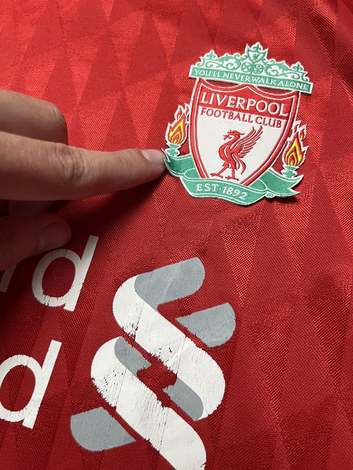 Adidas LIVERPOOL 2010 2012 HOME SHIRT JERSEY ADIDAS P96763 sz S MEN Size US S / EU 44-46 / 1 - 11 Thumbnail