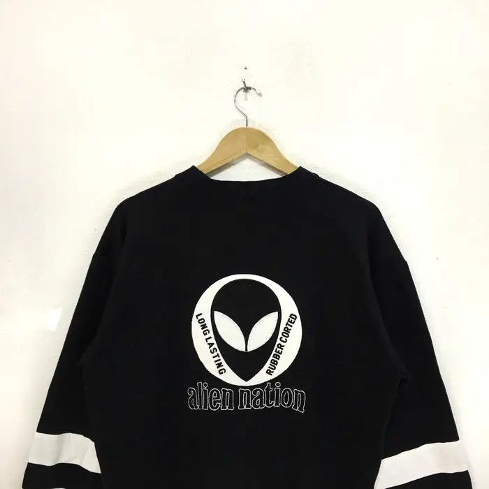 Alien Workshop Vtg ALIEN NATION Skate Hip Hop Sweatshirt Big Logo Sweater Size US L / EU 52-54 / 3 - 6 Thumbnail