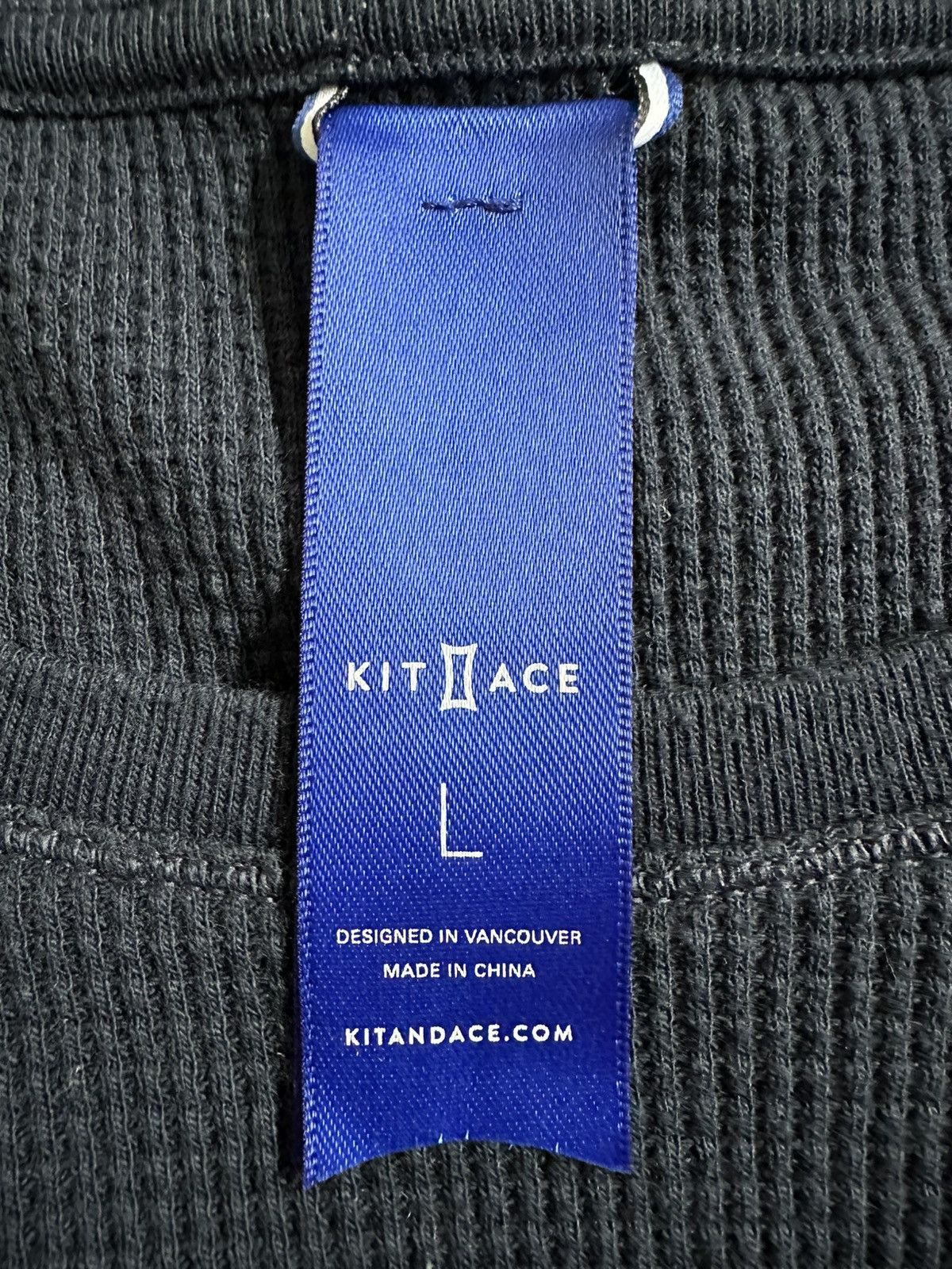 Kit and Ace Waffle knit shirt Size US L / EU 52-54 / 3 - 5 Thumbnail