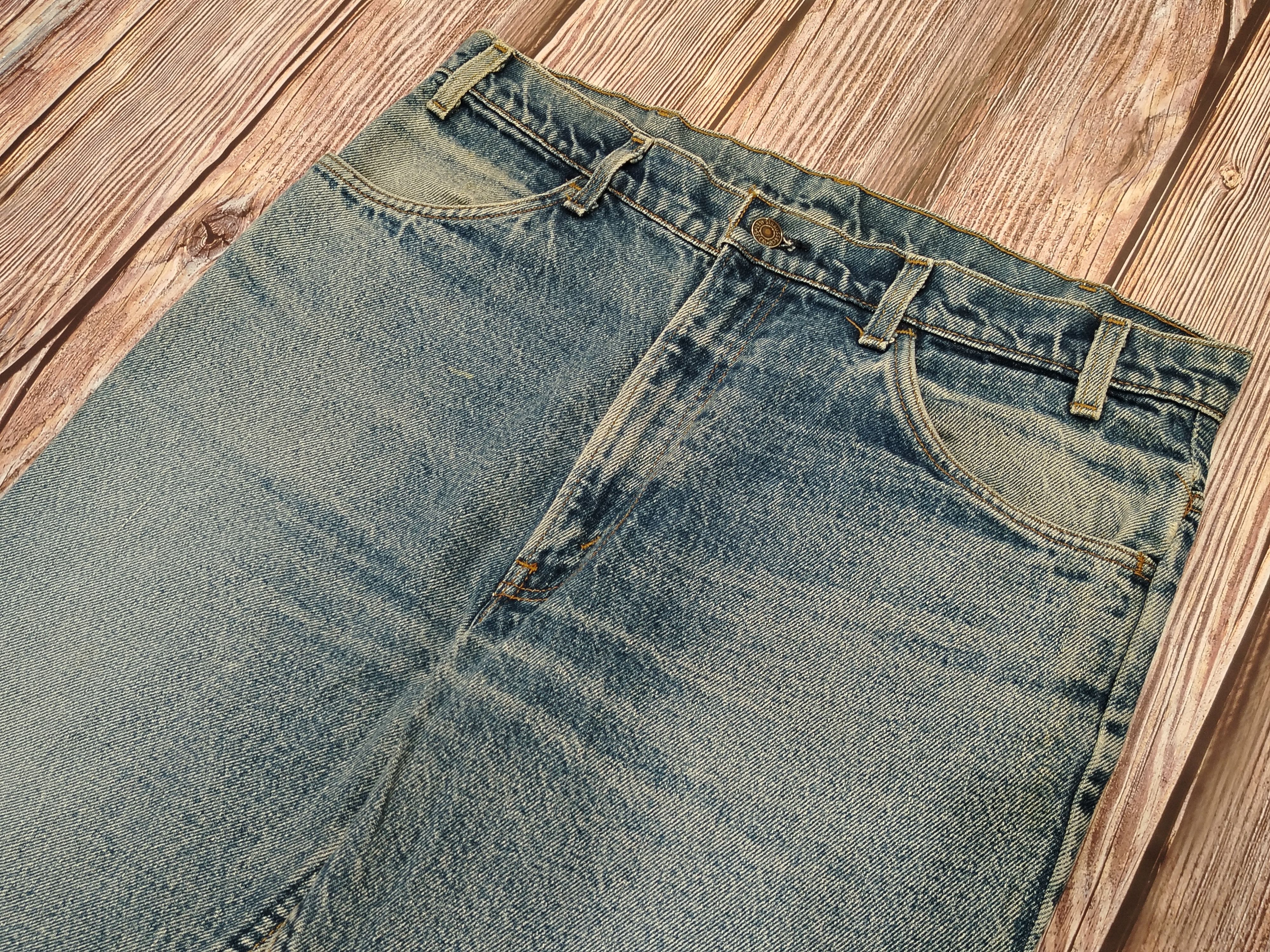 Levi's Levis 646 Jeans Flare Bell Bottom Bootcut Vintage Size US 34 / EU 50 - 7 Thumbnail