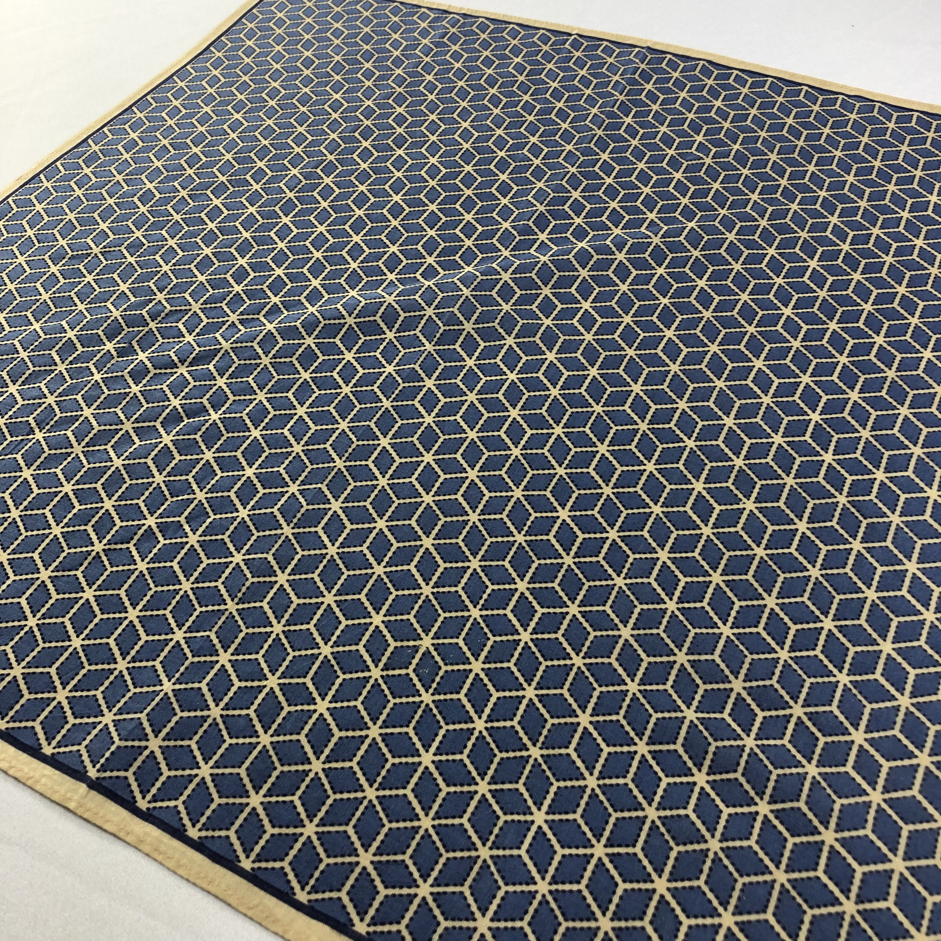 Hanae Mori Hanae Mori Handkerchief Neckerchief Bandana H1904 Size ONE SIZE - 3 Thumbnail