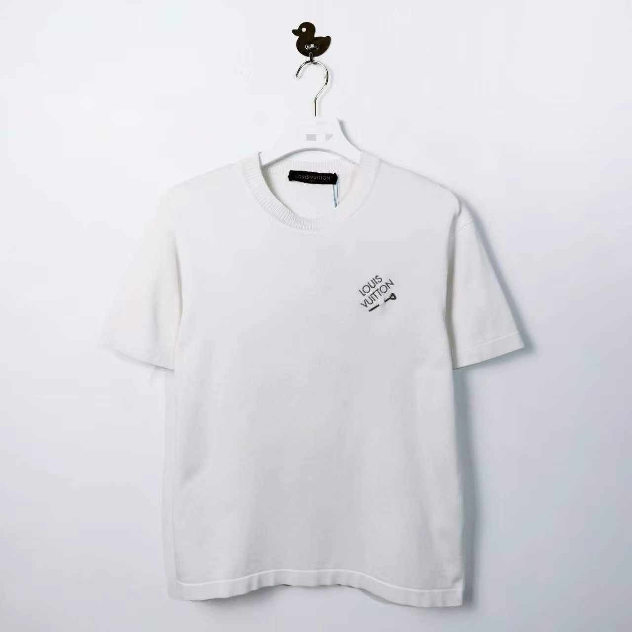 Louis Vuitton Louis Vuitton Logo Embroidered Knit Top Size US S / EU 44-46 / 1 - 1 Thumbnail