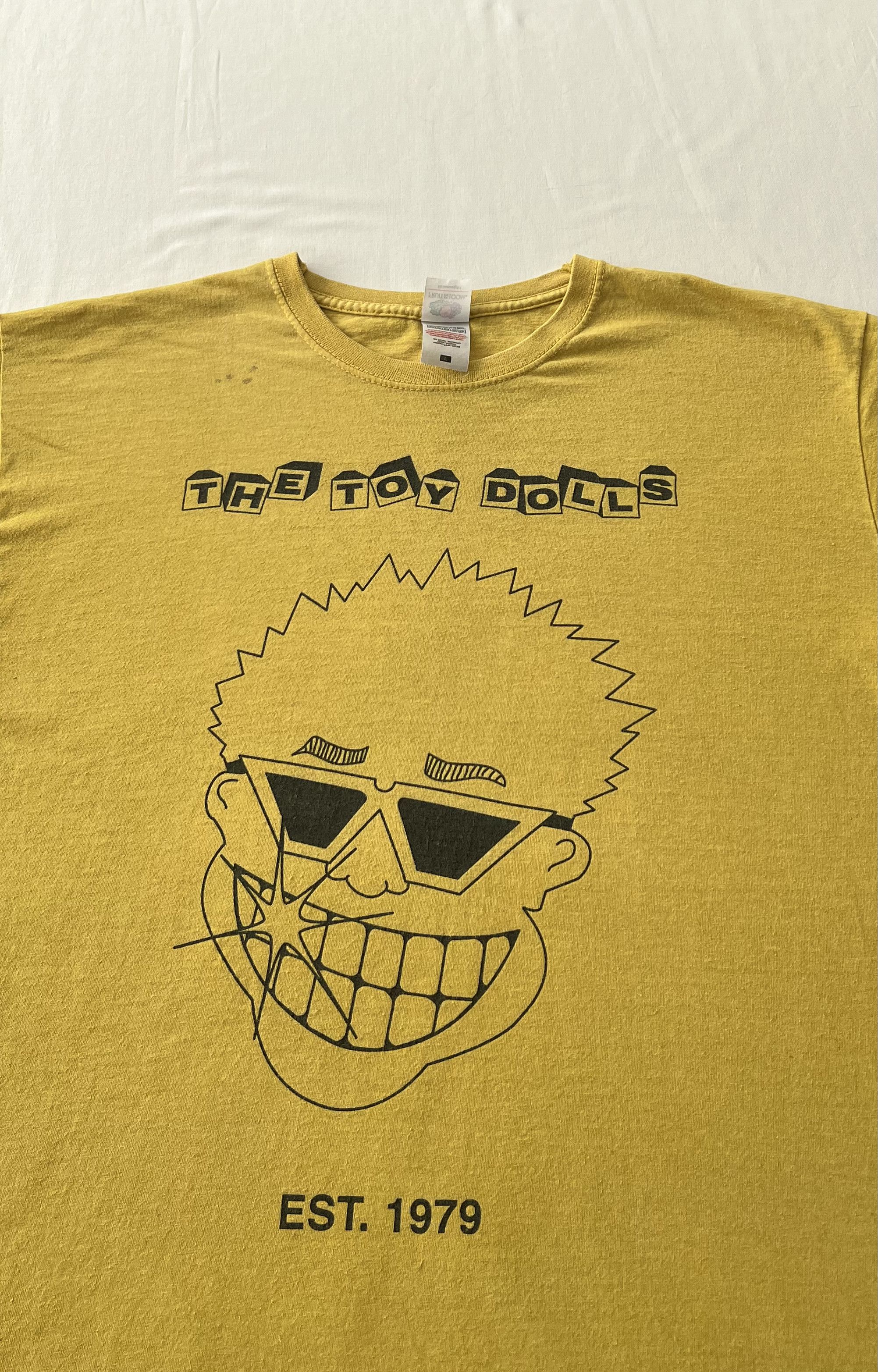 Band Tees Vintage 2000s The Toy Dolls Punk Rock Band Yellow Tee Size US L / EU 52-54 / 3 - 3 Thumbnail