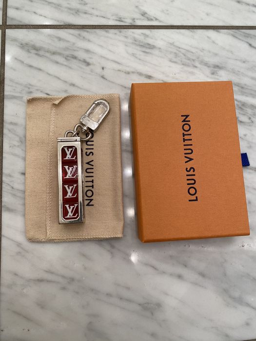 Louis Vuitton x Supreme Epi Keychain Red - US