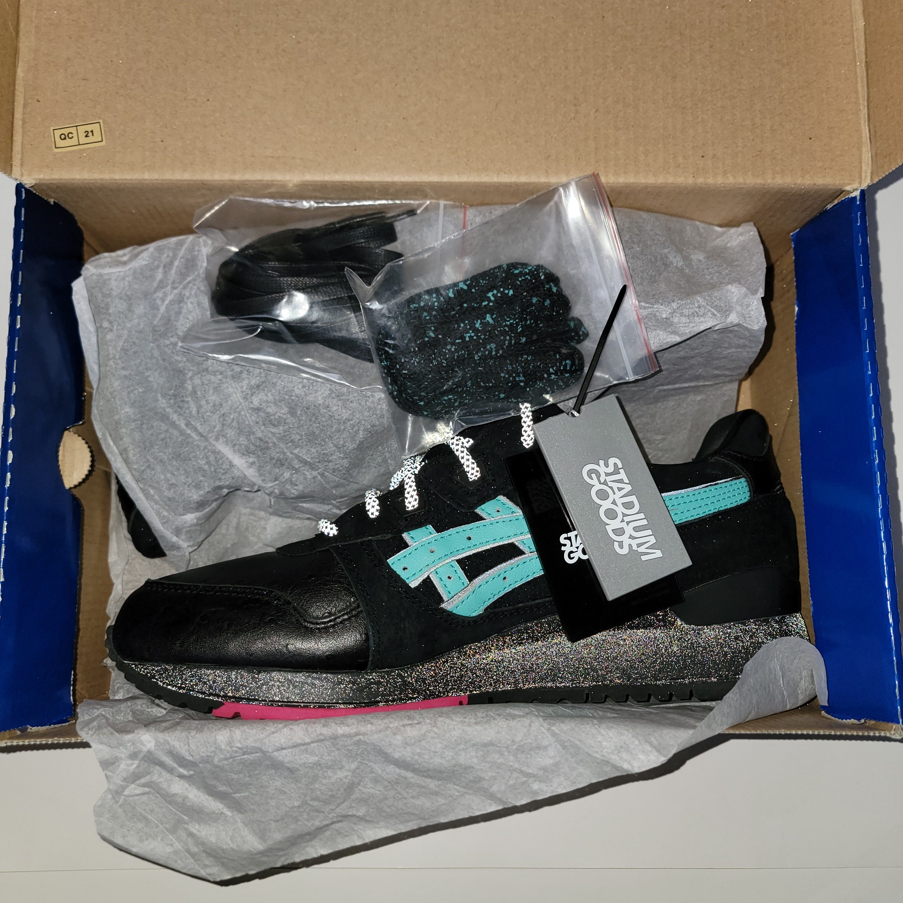 Asics SoleFly Asics Gel-Lyte III 3 Night Haven 3M Miami Art Basel Size US 10.5 / EU 43-44 - 1 Thumbnail