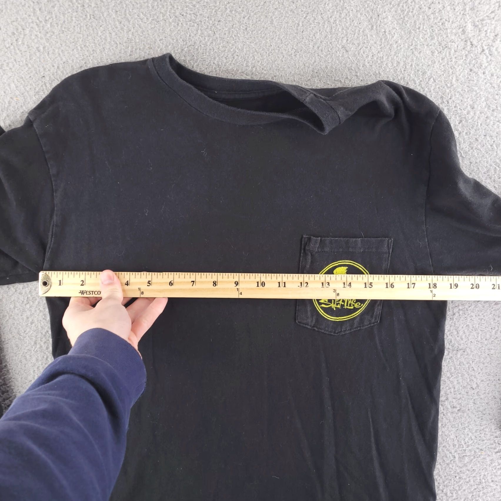 Vintage Salt Life Shirt Mens Small Long Sleeve Skull Crossbones Black Size US S / EU 44-46 / 1 - 7 Thumbnail