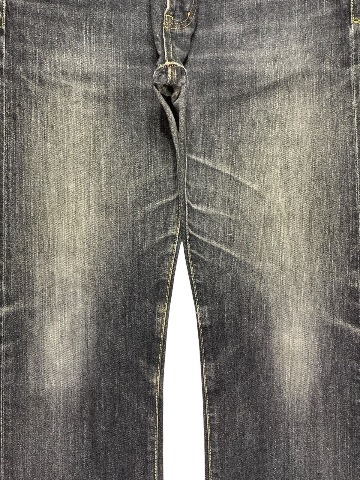 Uniqlo Vintage Uniqlo Selvedge Faded Wash Distressed Loose Jeans Size US 34 / EU 50 - 5 Thumbnail